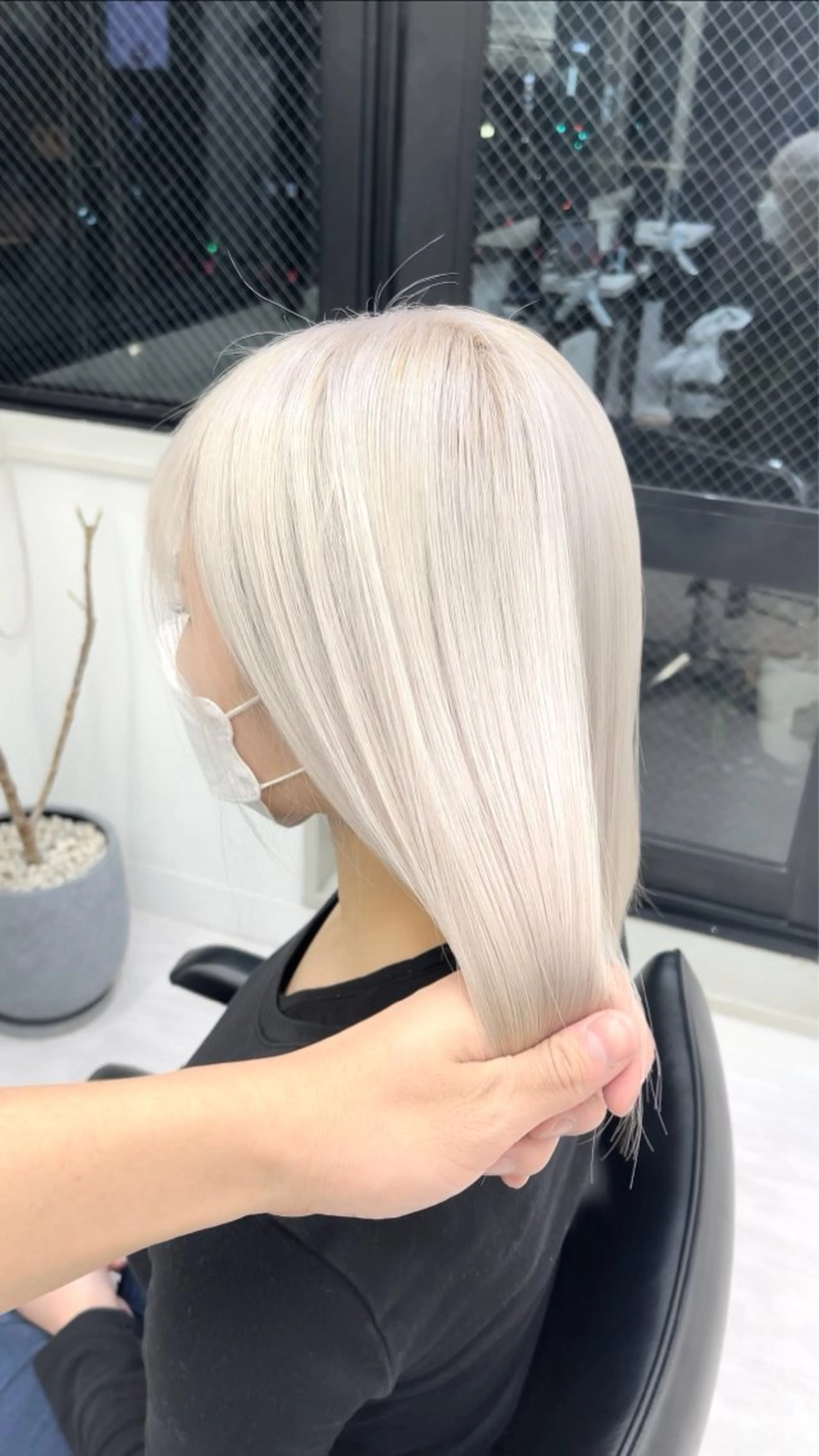 ロング カラー ヘアカラー トリートメント 高島大登/顔周り /ミルクティーのヘアスタイル