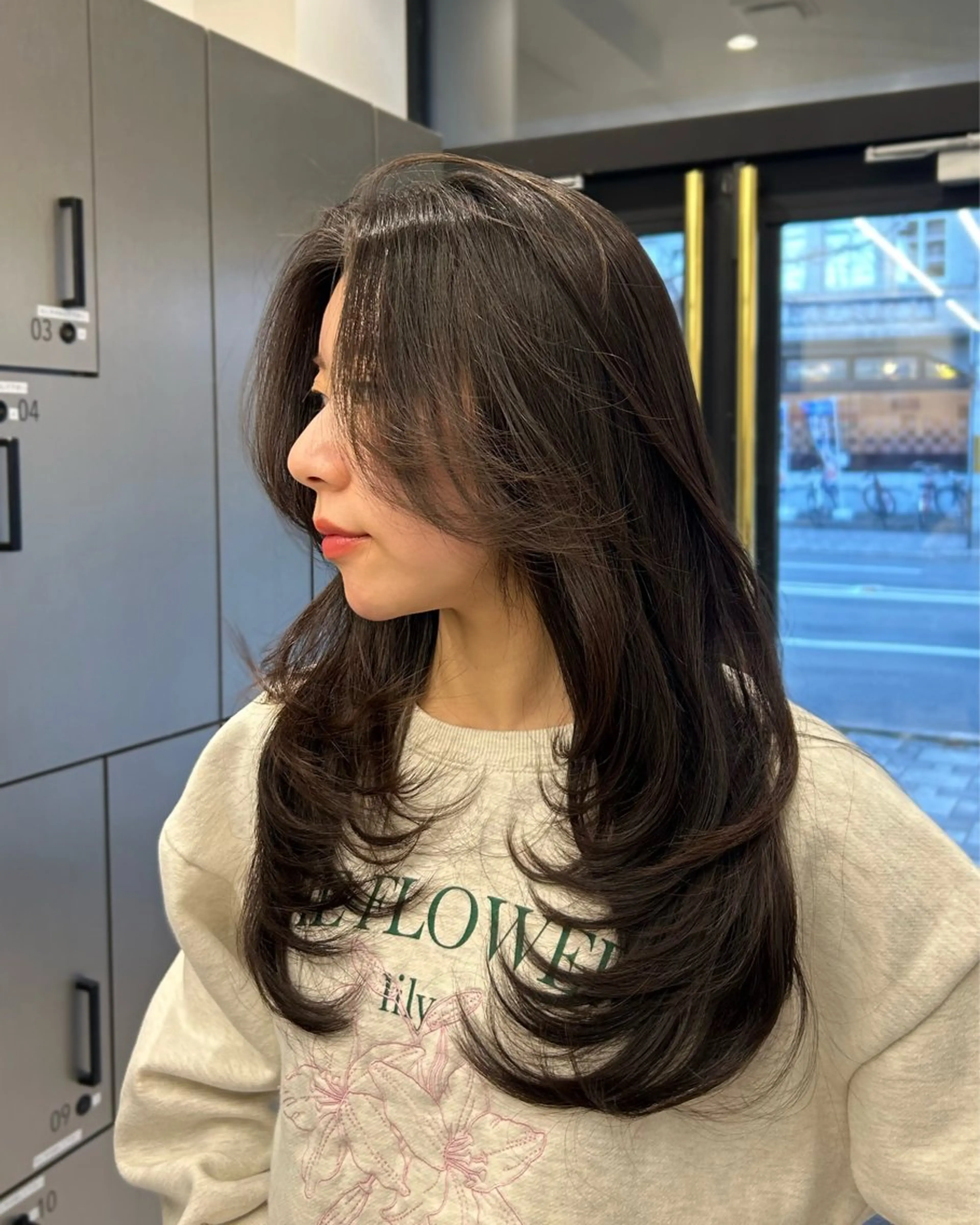 ロング レイヤーカット 大人レイヤー/艶髪 🇺🇸TOMONAのヘアスタイル