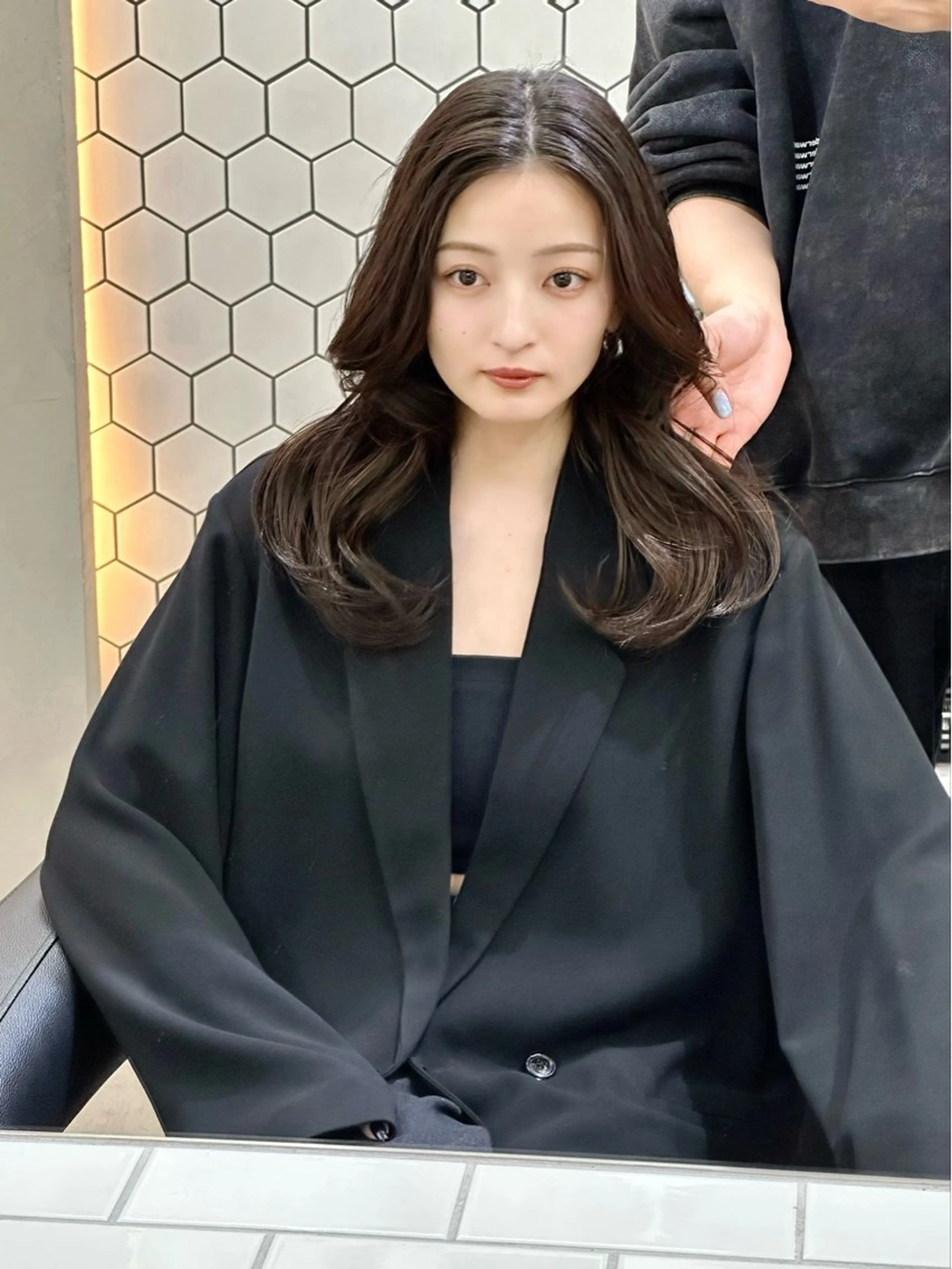 ロング カラー カット ヘアカラー トリートメント レイヤー 顔周り グレージュ/添田晃基のヘアスタイル