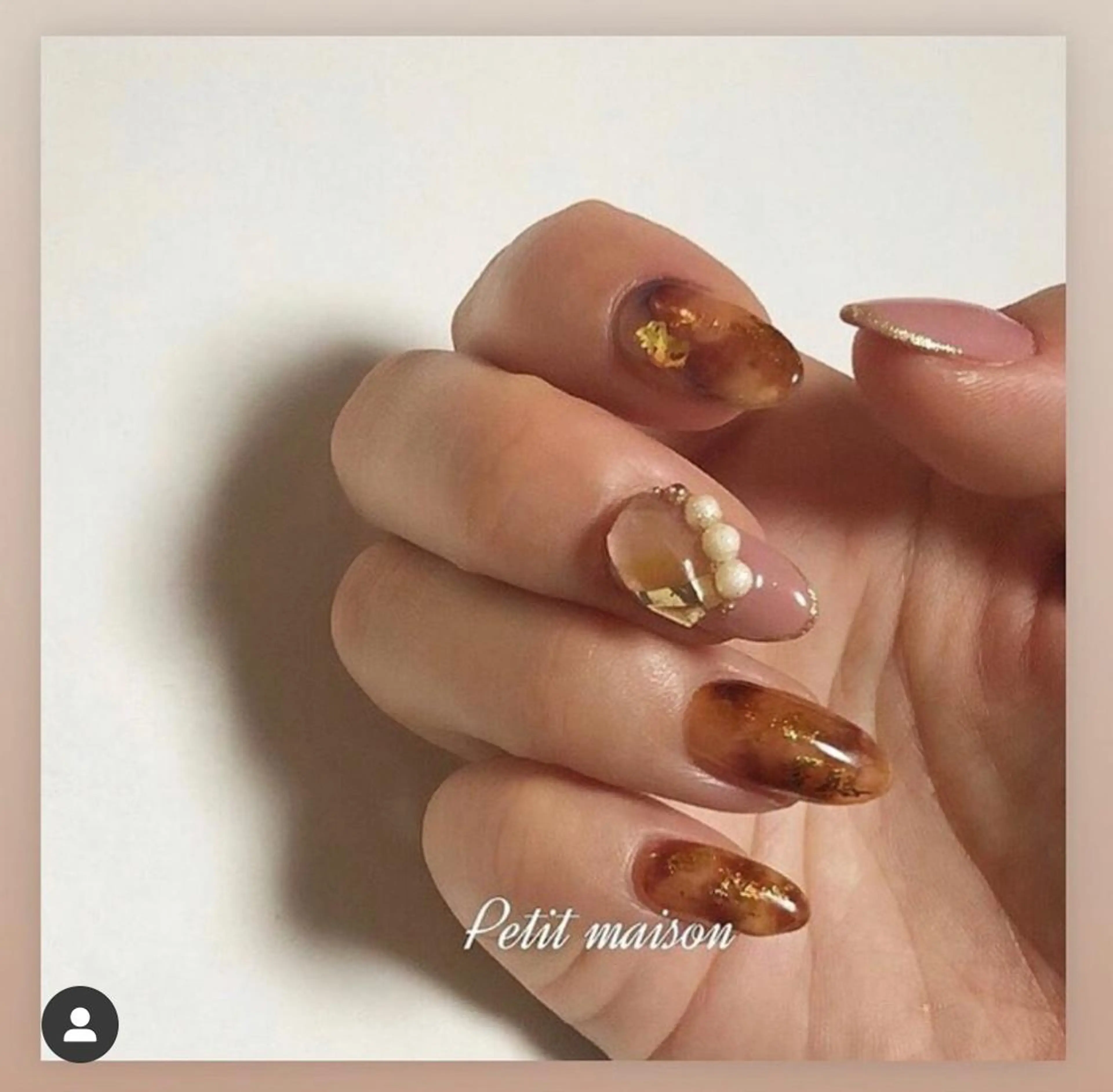 セミロング ネイル べっ甲ネイル Petitmaison所属・Petit maisonのネイルデザイン