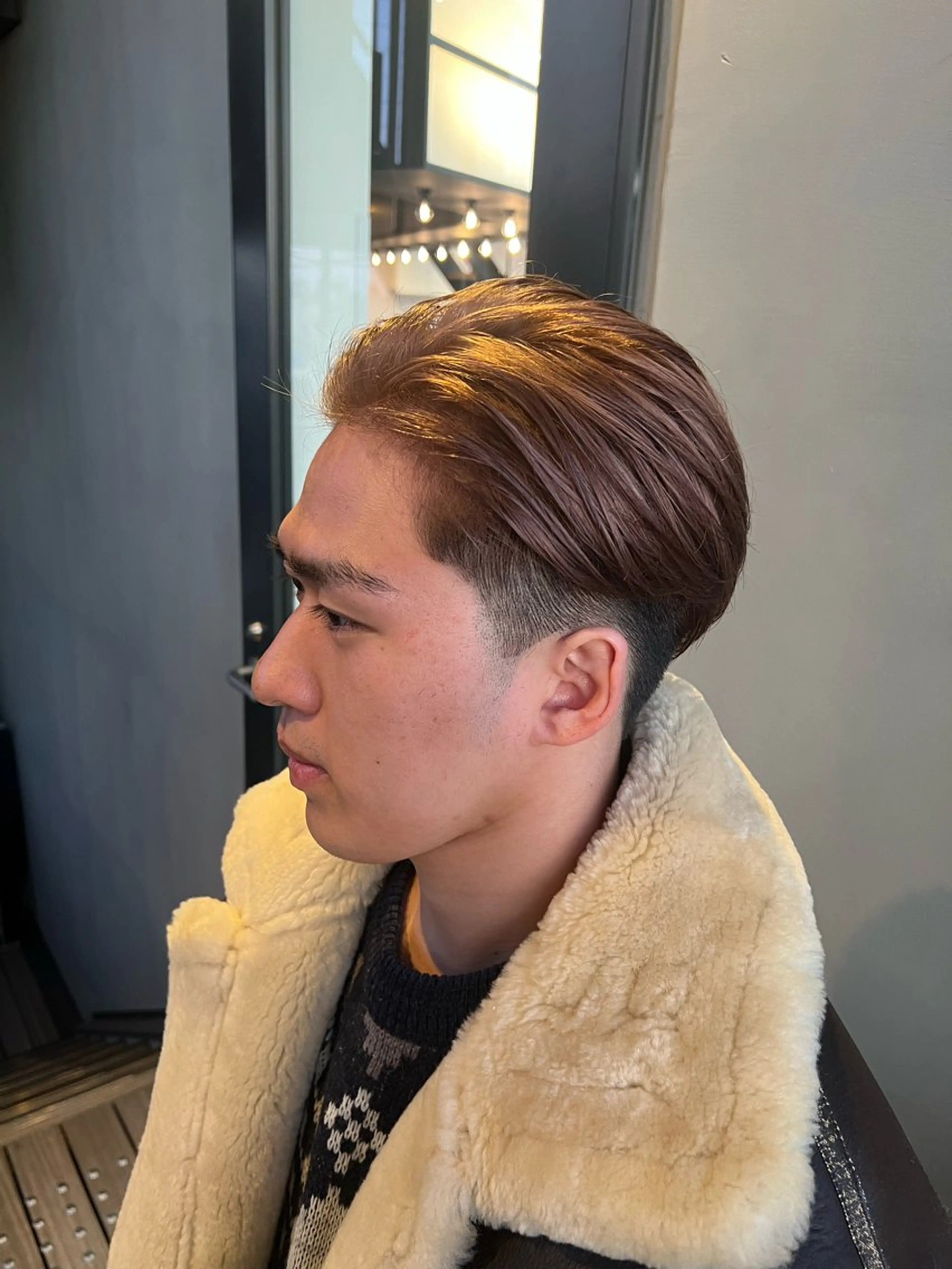 カラー メンズ カット ヘアカラー トリートメント ダブルカラー寒色系 ボリューム改善ハヤトのヘアスタイル