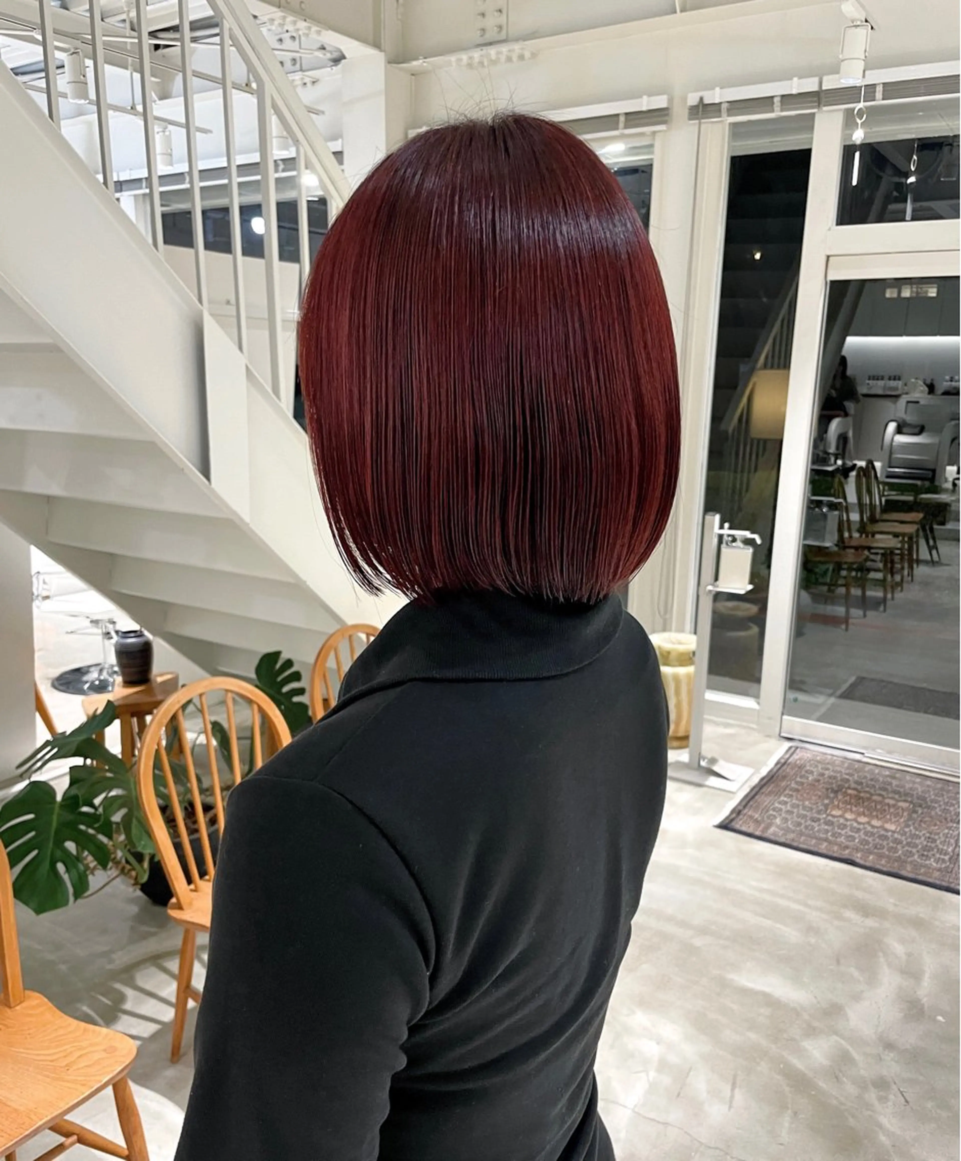 ショート カラー ヘアカラー 林 千聖のヘアスタイル