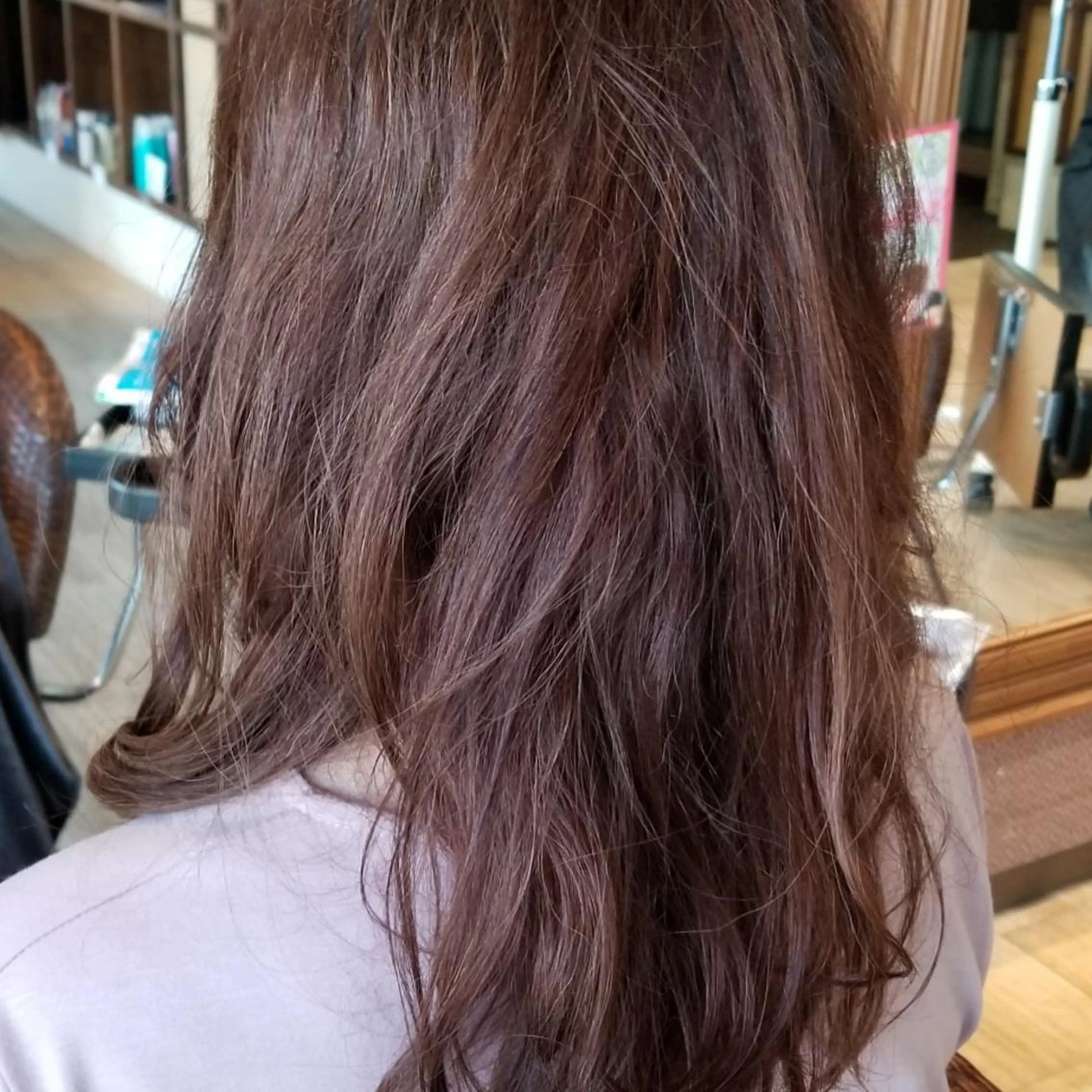 カラー ブラウンカラー ピンクカラー バイオレットカラー 高口    雅のヘアスタイル