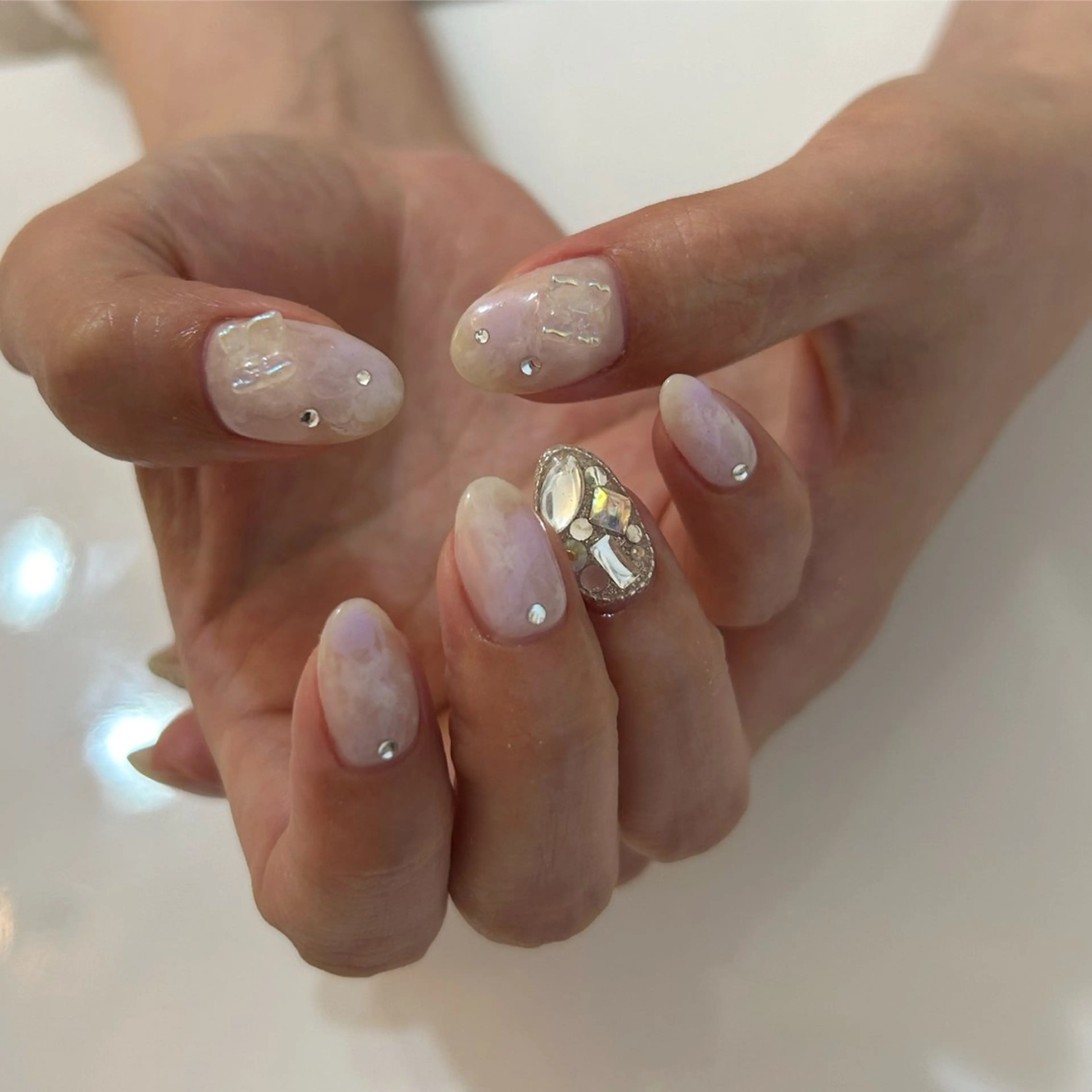 ネイル ハンドネイル ViViA momokaのネイルデザイン