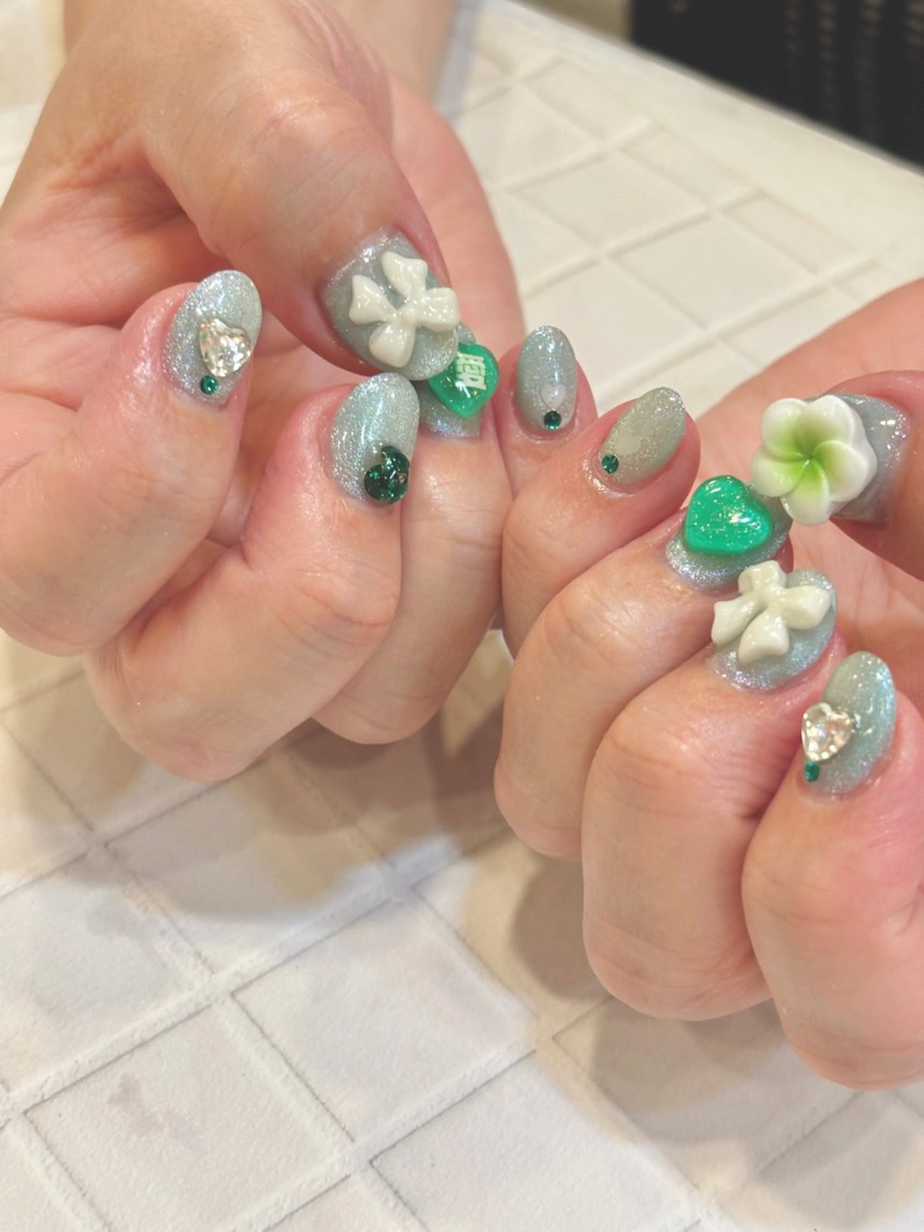 ネイル ハンドネイル Nailed it! Chie・センター北のネイルデザイン