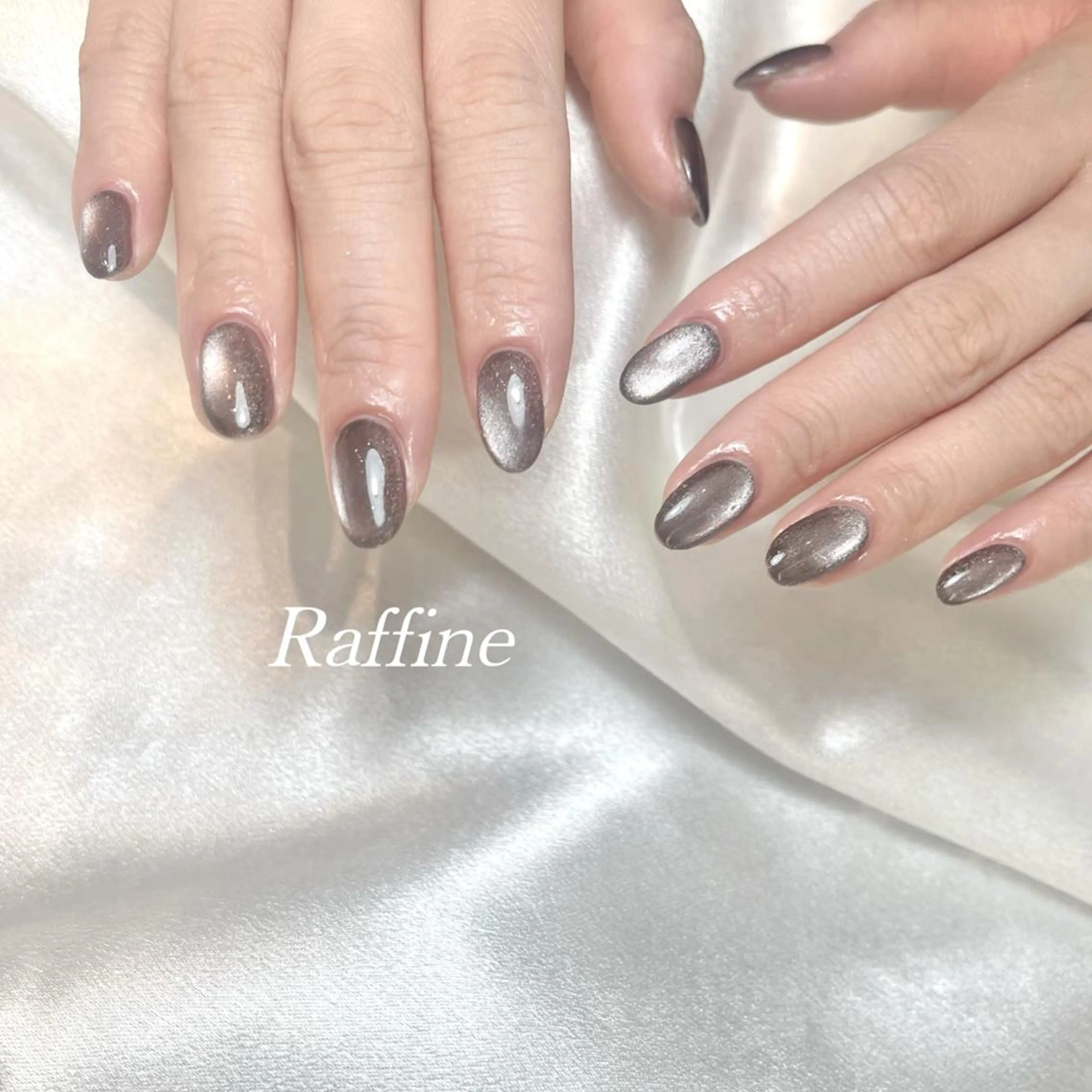 ネイル RAFFINE 月🦋🩵のネイルデザイン