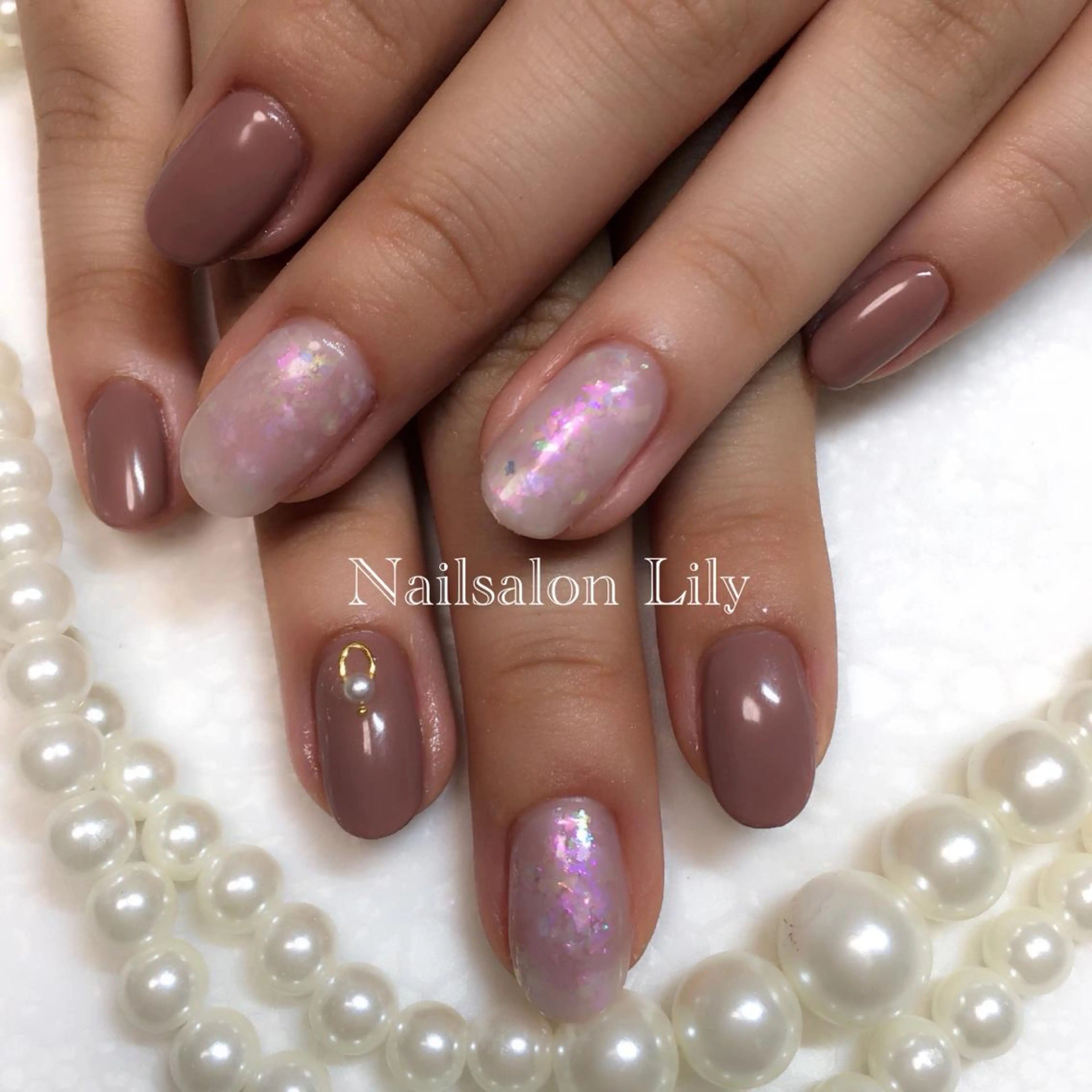 ネイル キラキラネイル Nailsalon Lilyのネイルデザイン