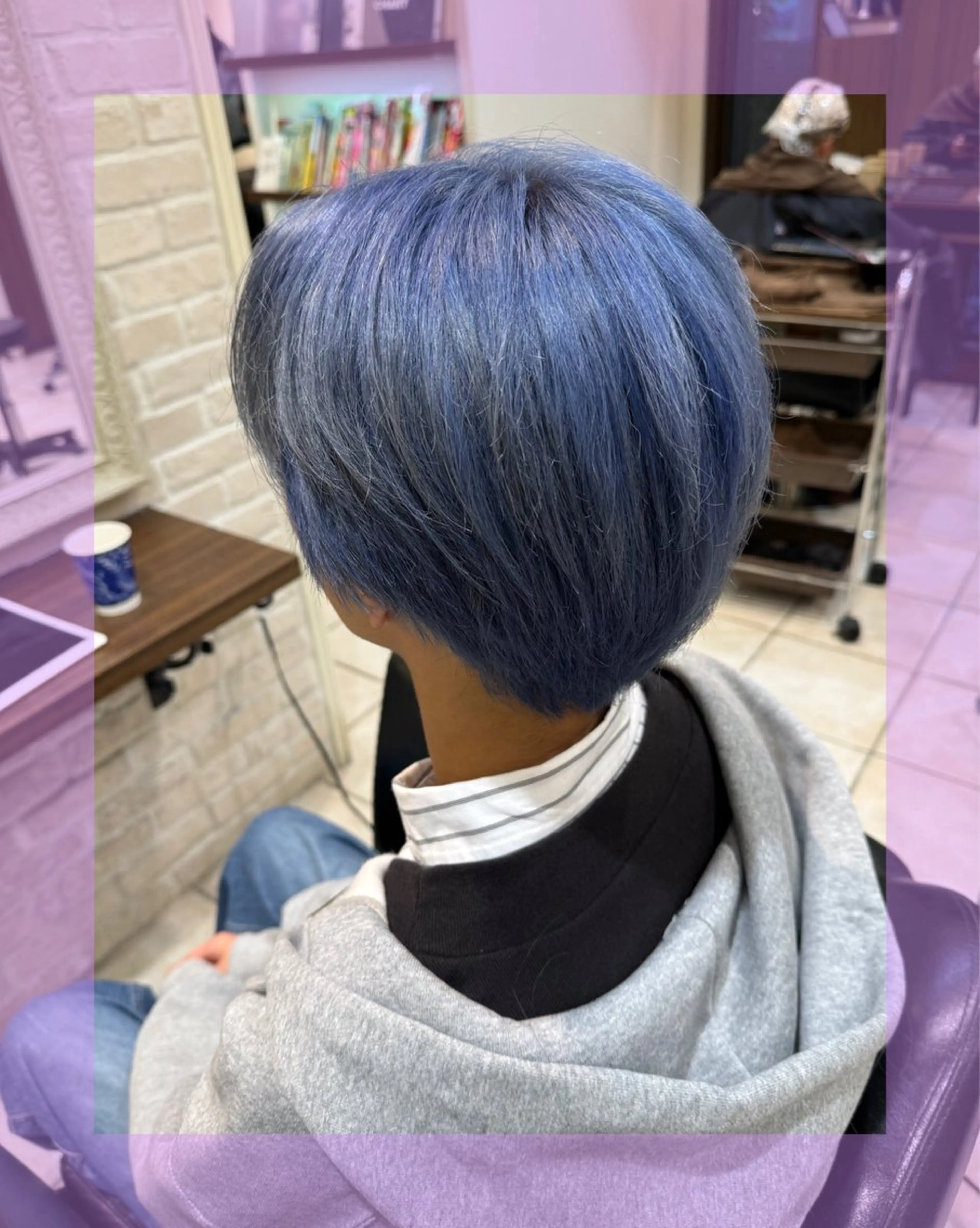 ショート カラー メンズ ブルーカラー シルバー ヘアカラー 🦄ブリーチ💜エク ステ💜MIU🦄のヘアスタイル
