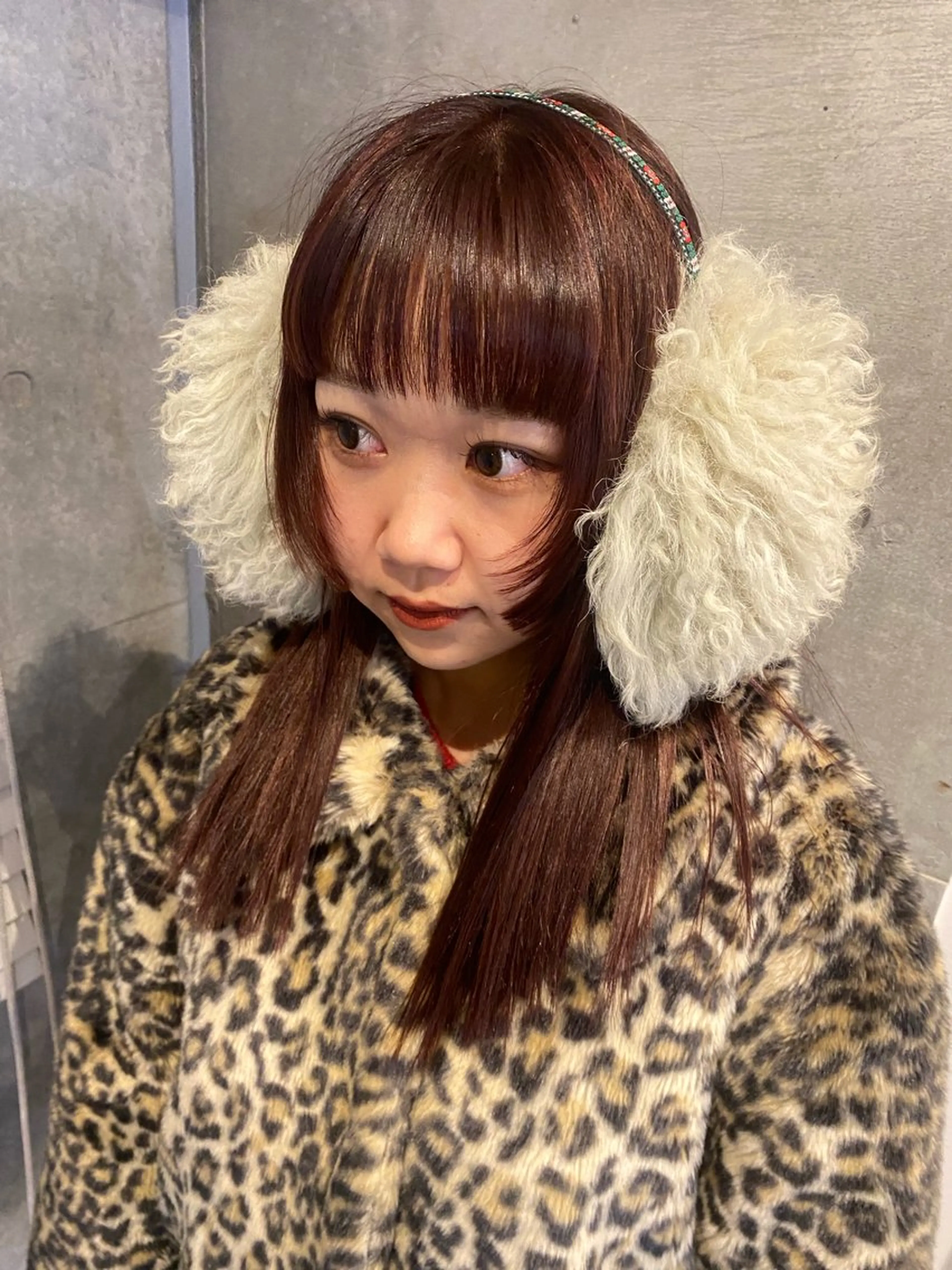 ロング カラー カット ヘアカラー 室谷 侑奈のヘアスタイル