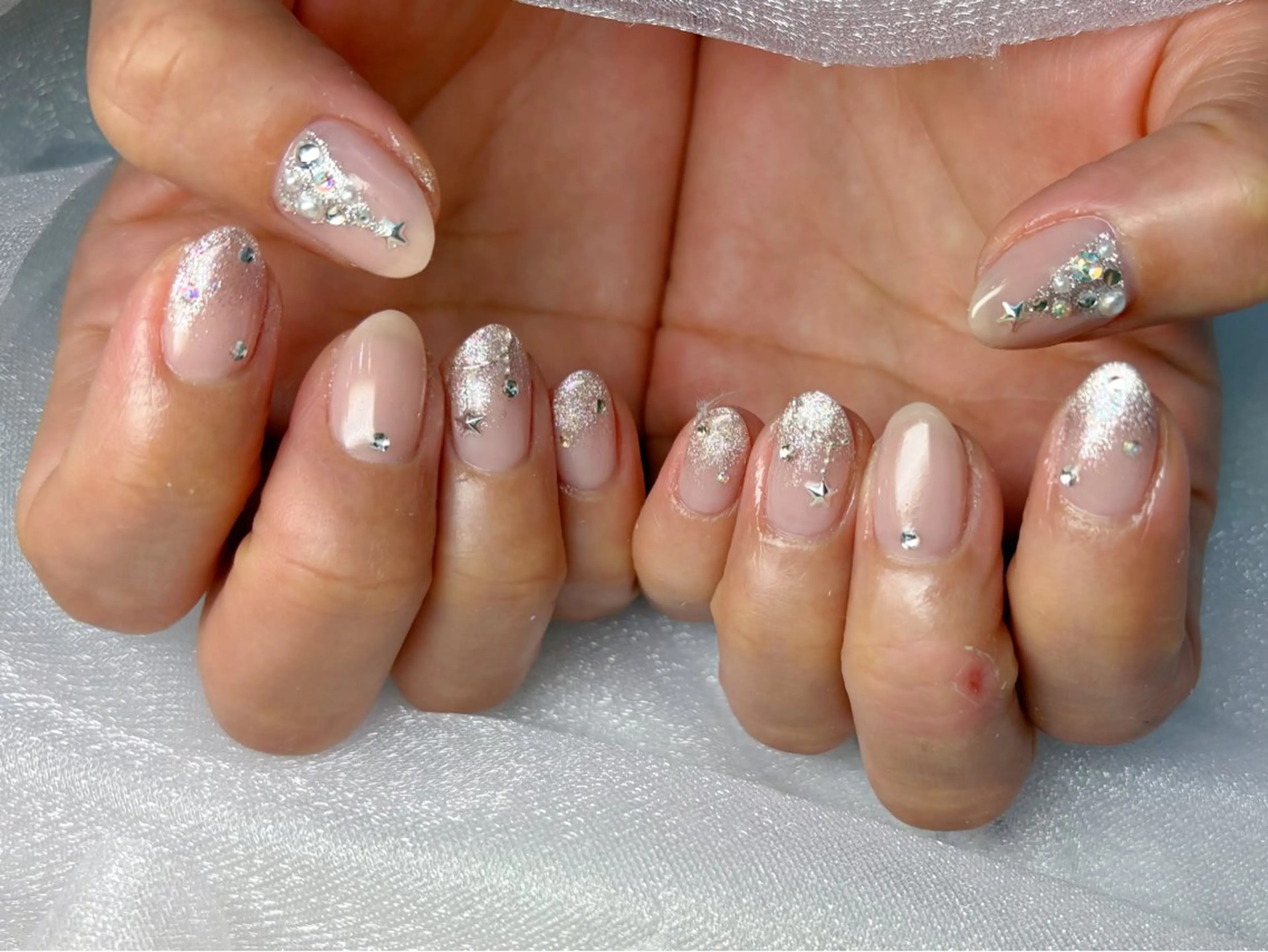 ネイル 冬ネイル クリスマス ハンドネイル Queennail 北堀江Yumiのネイルデザイン