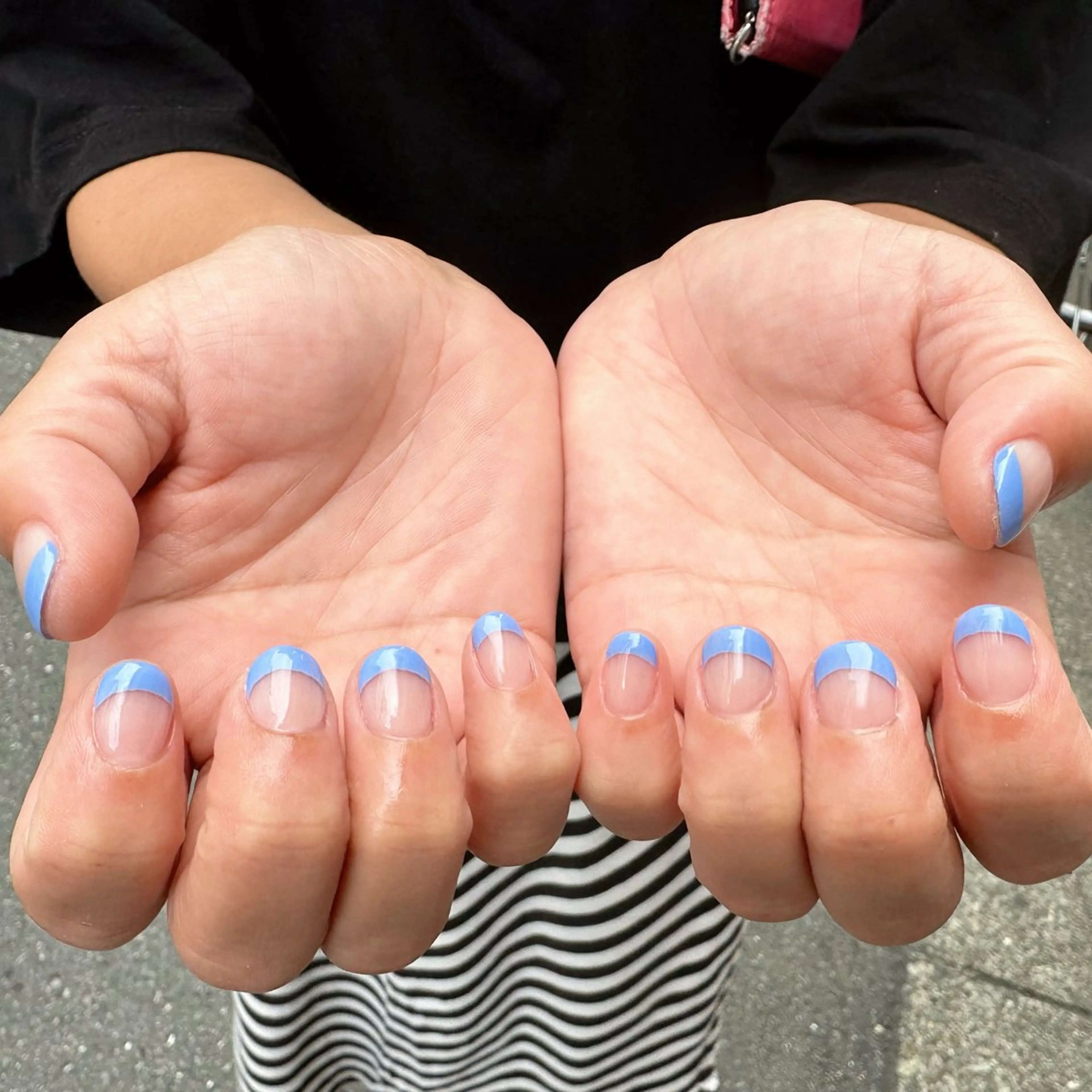 ネイル フレンチネイル erinca nail所属・圦本 有紀のネイルデザイン