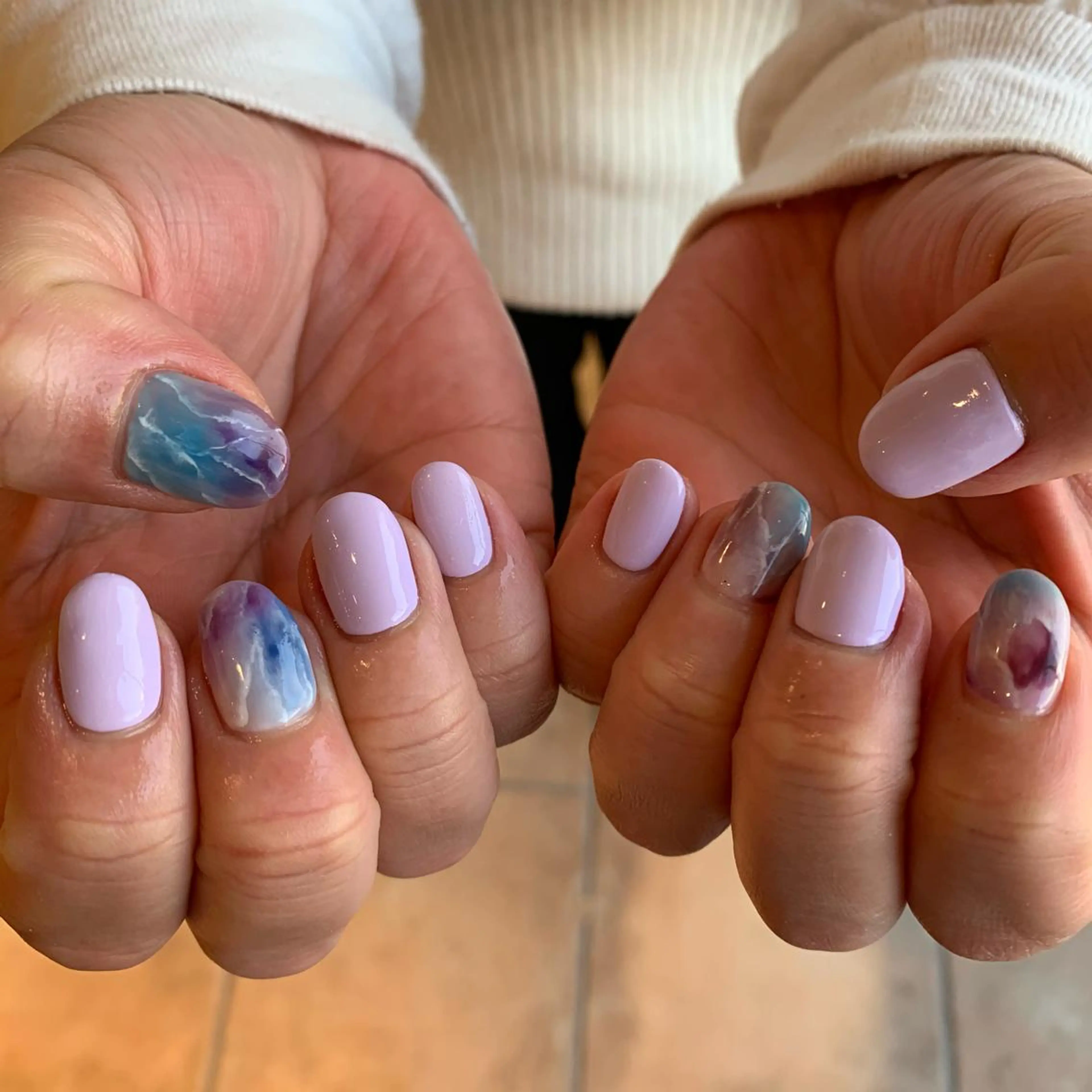 ネイル パープル ハンドネイル 佐藤 穂乃香のネイルデザイン