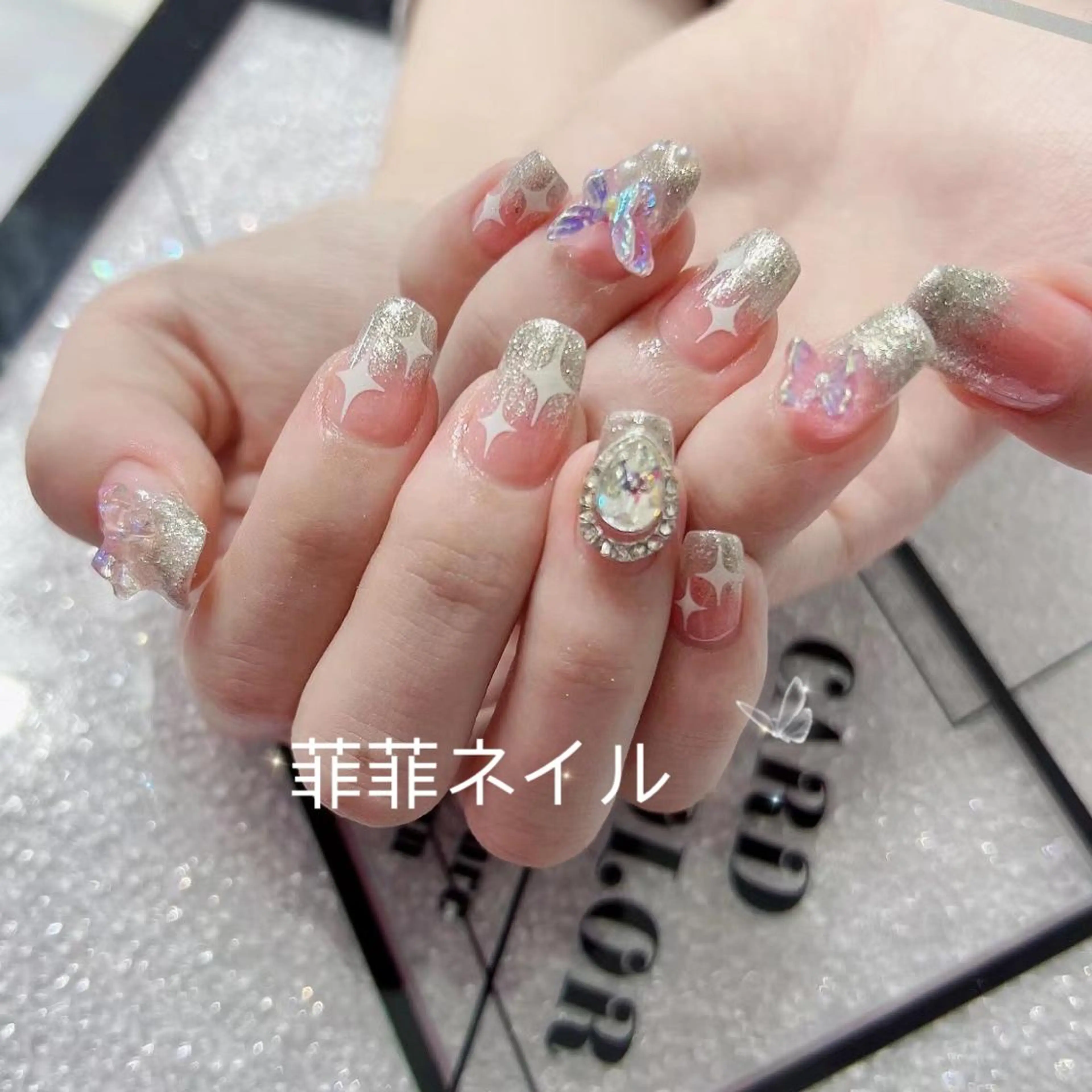 ネイル 菲菲ネイルサロン所属・FF フィフィネイルサロンのネイルデザイン