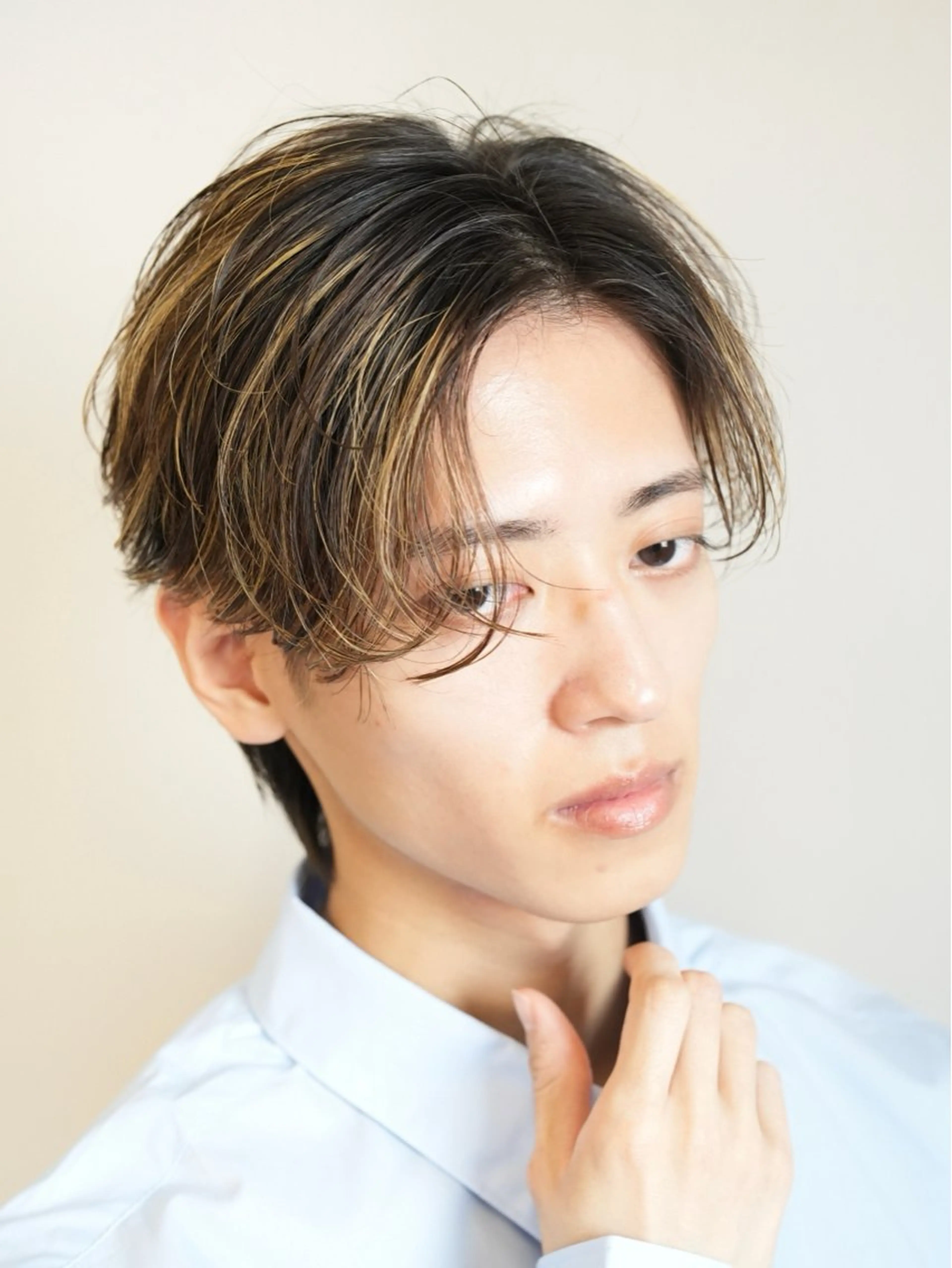 ショート カラー パーマ メンズ メンズハイライト ハイライトカラー ハイライト 外国人風カラー職人 レオのヘアスタイル