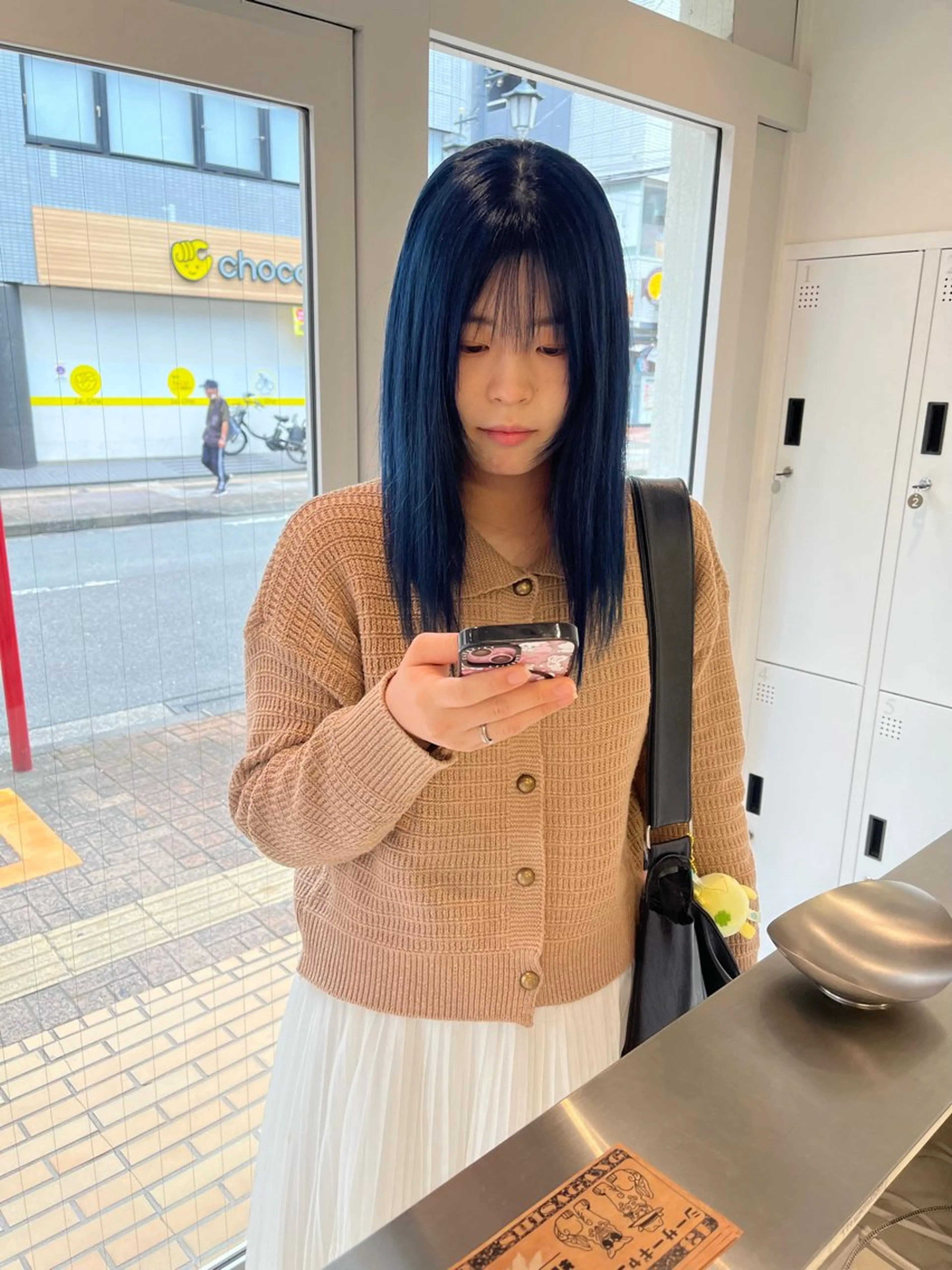 ロング カラー ヘアアレンジ 黒髪 ブリーチ ブルーカラー ブルーブラック ケアブリーチ 🍓艶髪/艶カラー ハイトーン/しんたにのヘアスタイル