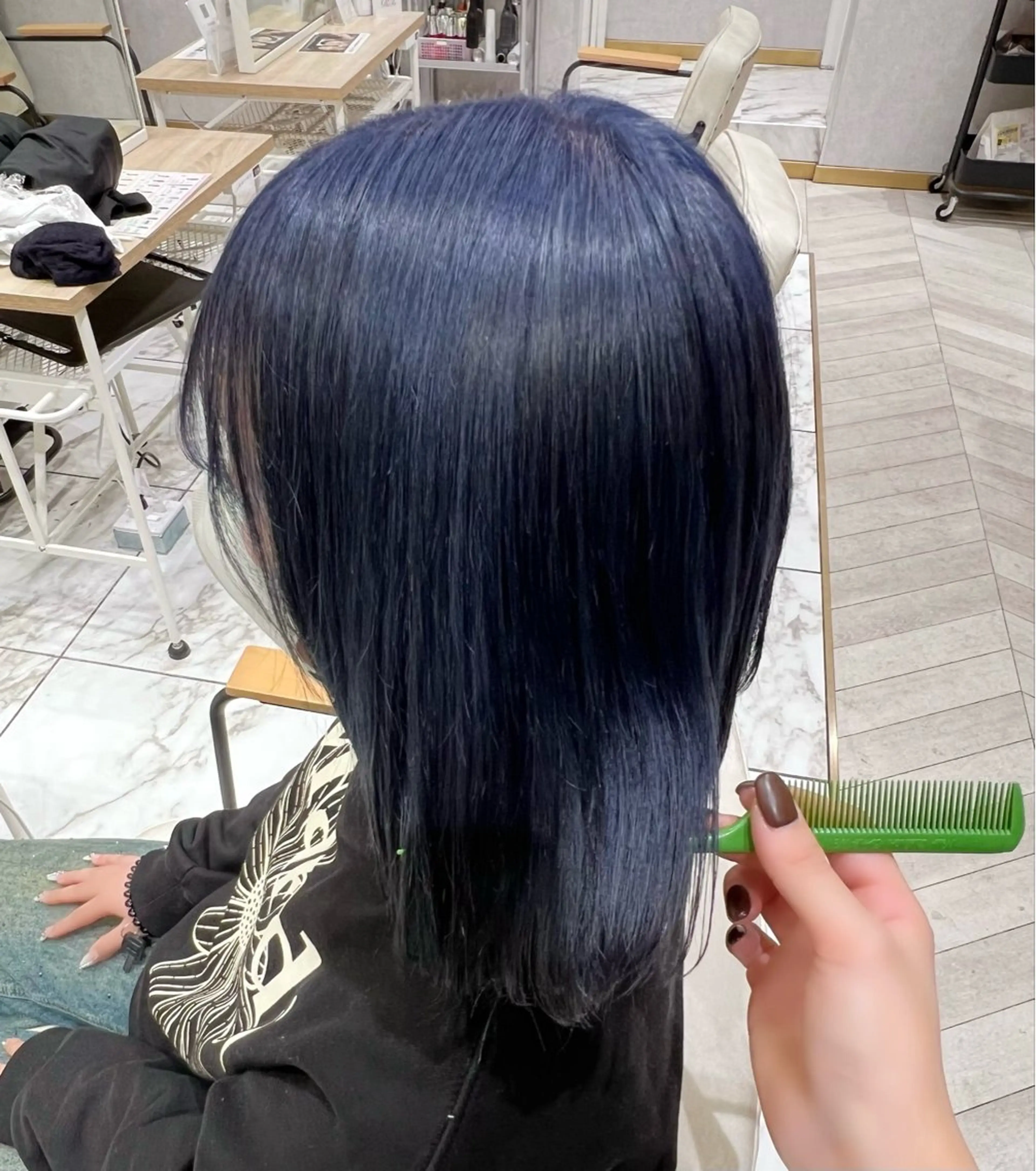 ミディアム カラー ヘアカラー 学生人気no.1 🦋ナツミのヘアスタイル