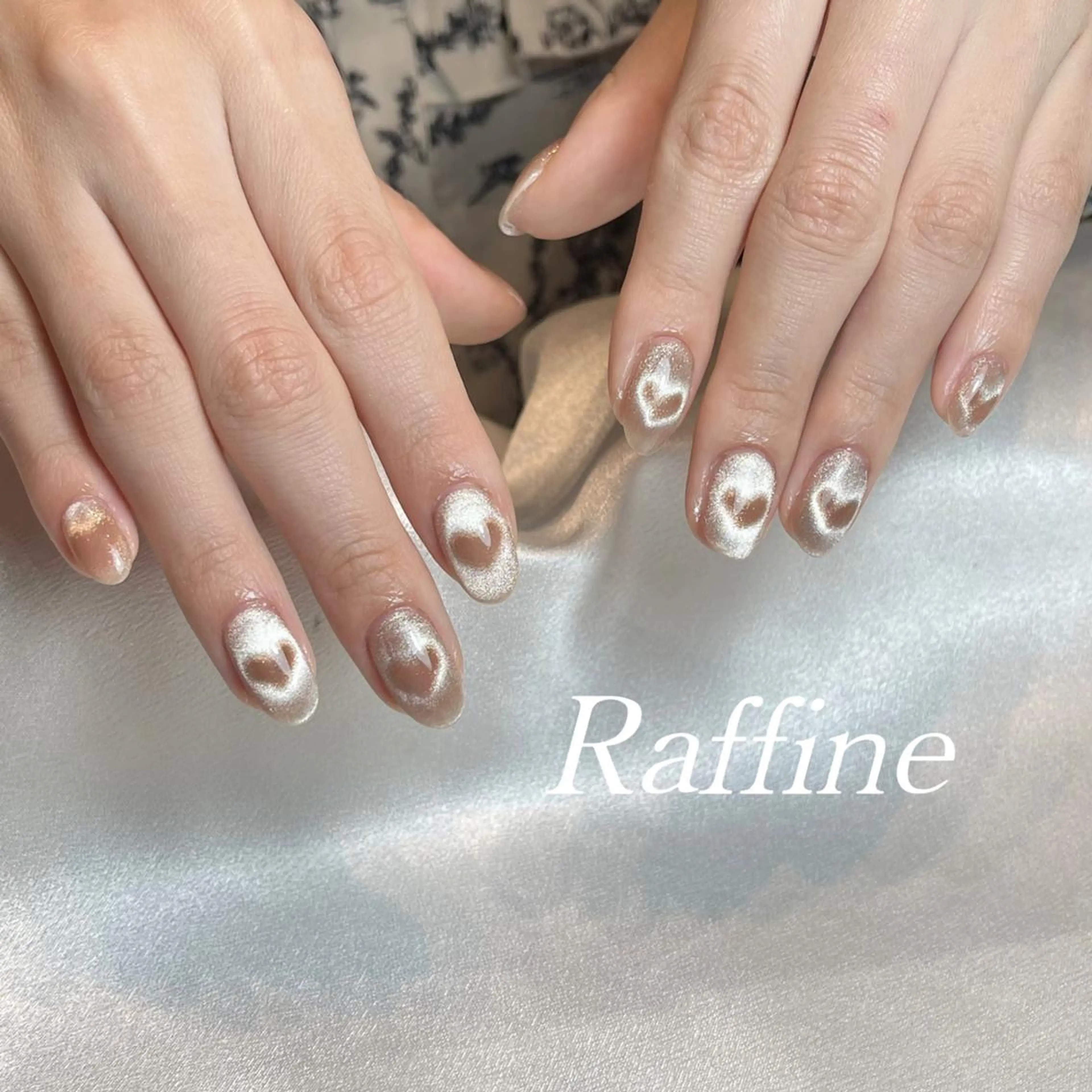 ネイル RAFFINE 月🦋🩵のネイルデザイン