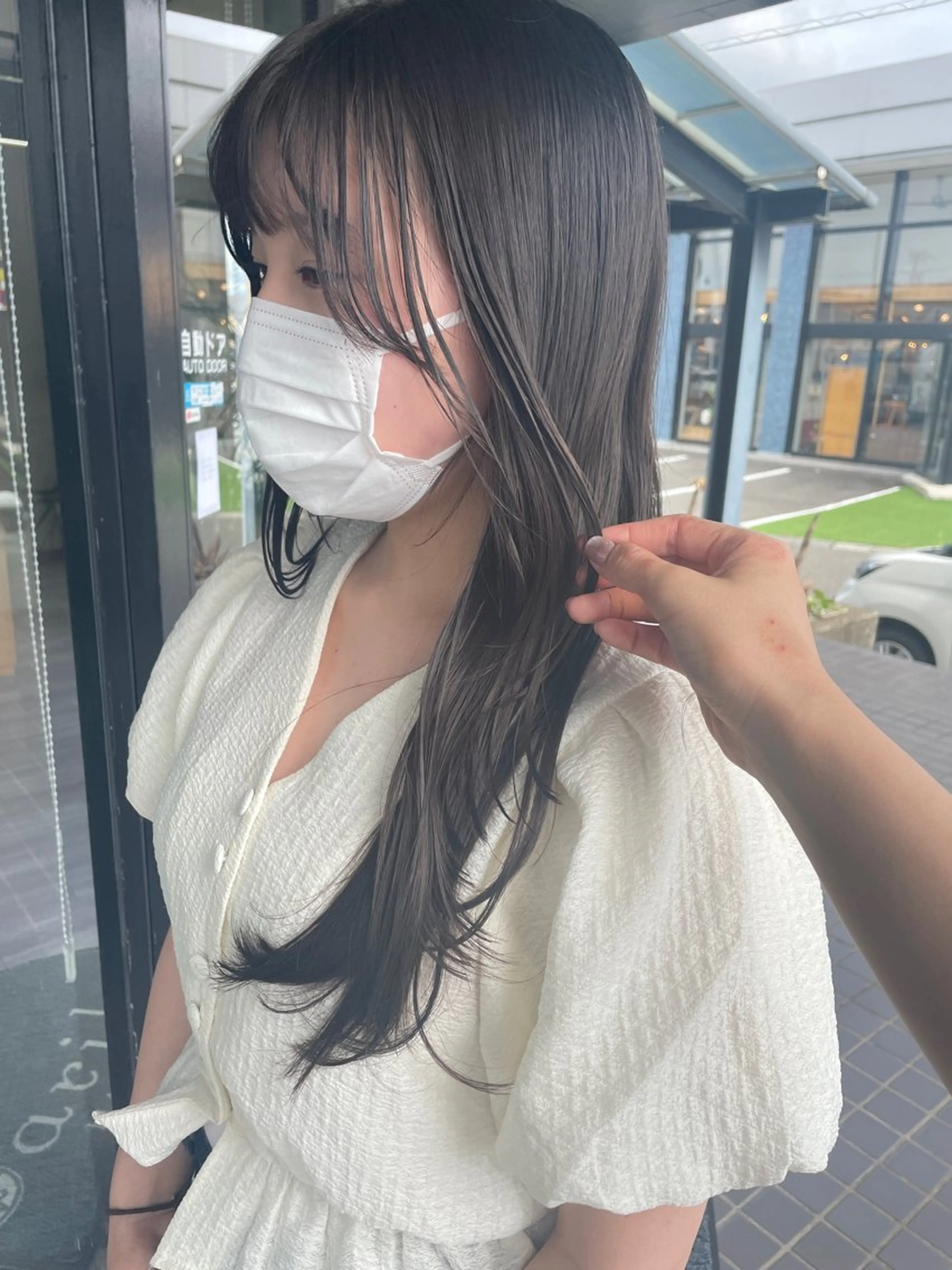 ロング 学生 韓国風ヘア レイヤーカット ロング alu所属・マキノ キョウカのヘアスタイル