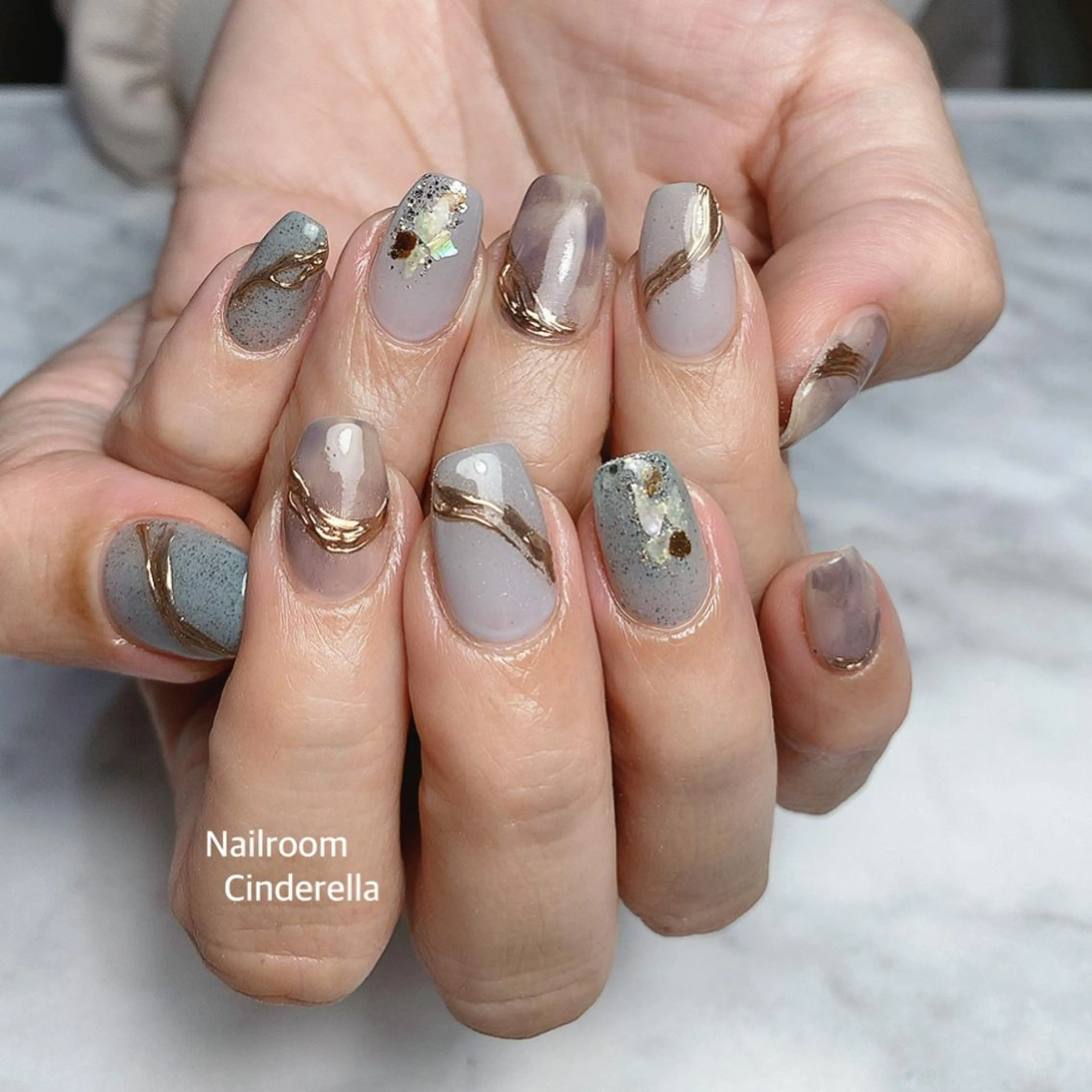 ネイル アートネイル ミラーネイル Nailroom. Cinderellaのネイルデザイン