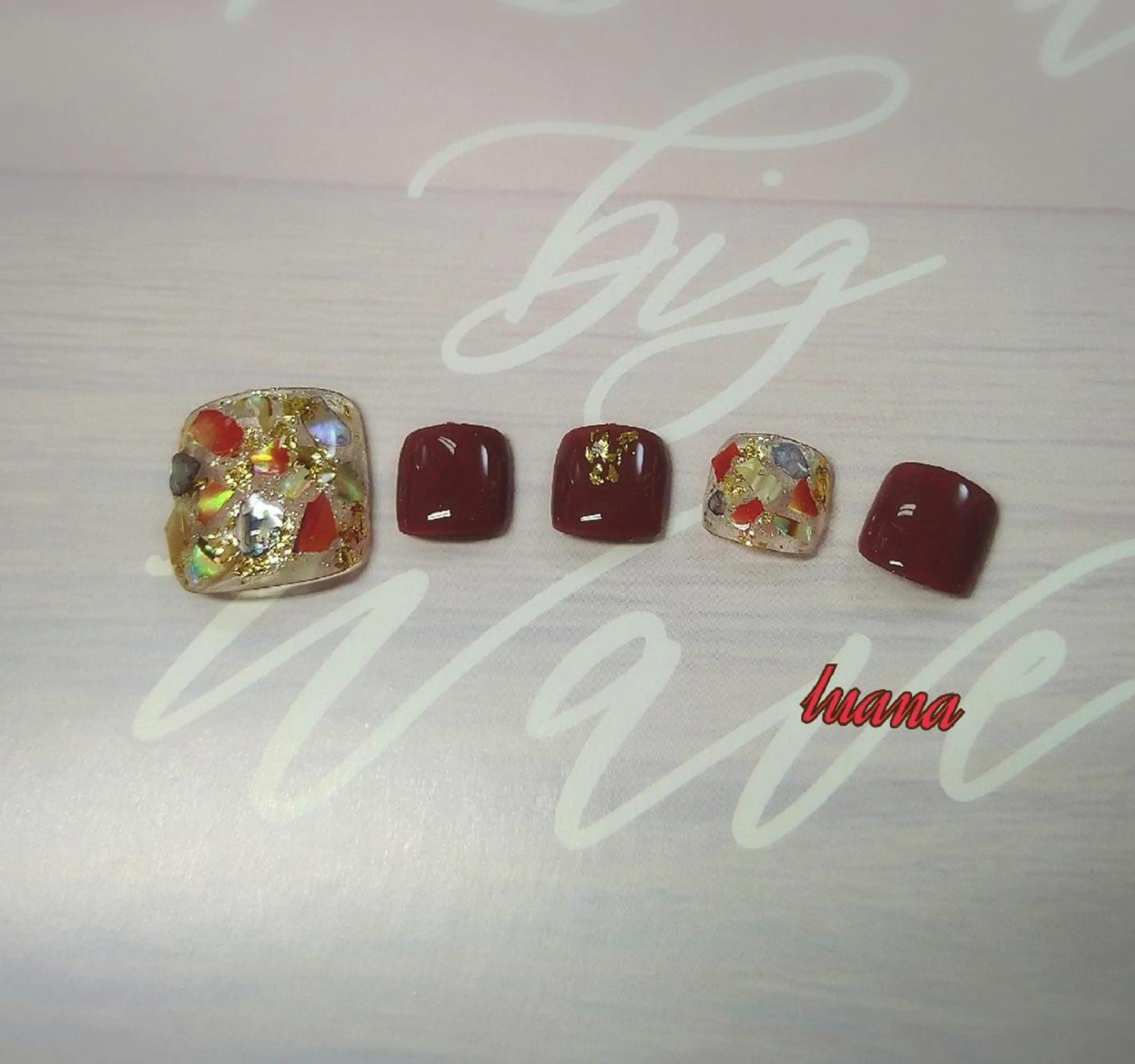 ネイル フットネイル LUANA  TAKAHASHIのネイルデザイン
