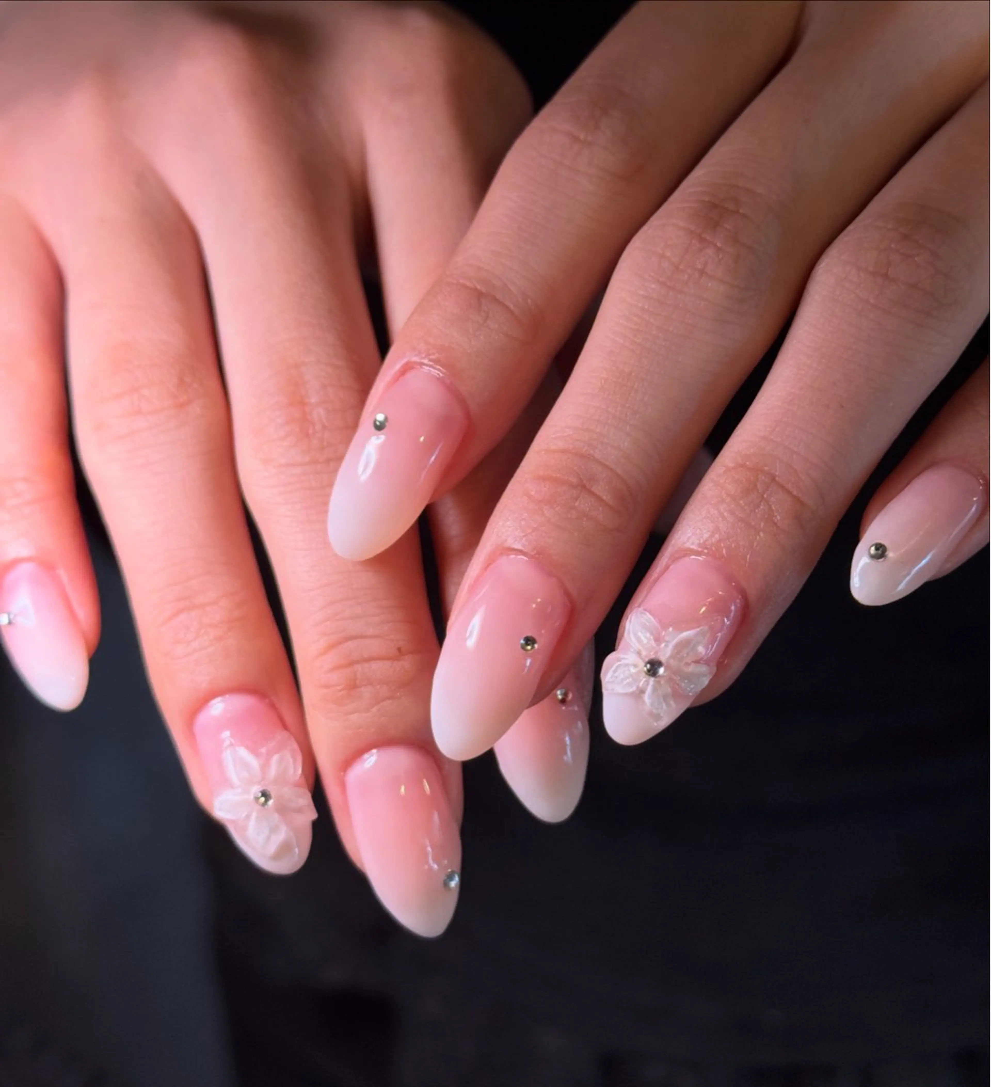 ネイル ハンドネイル nail salon supe_所属・supe_ 八幡🐺*❅·̩͙のネイルデザイン