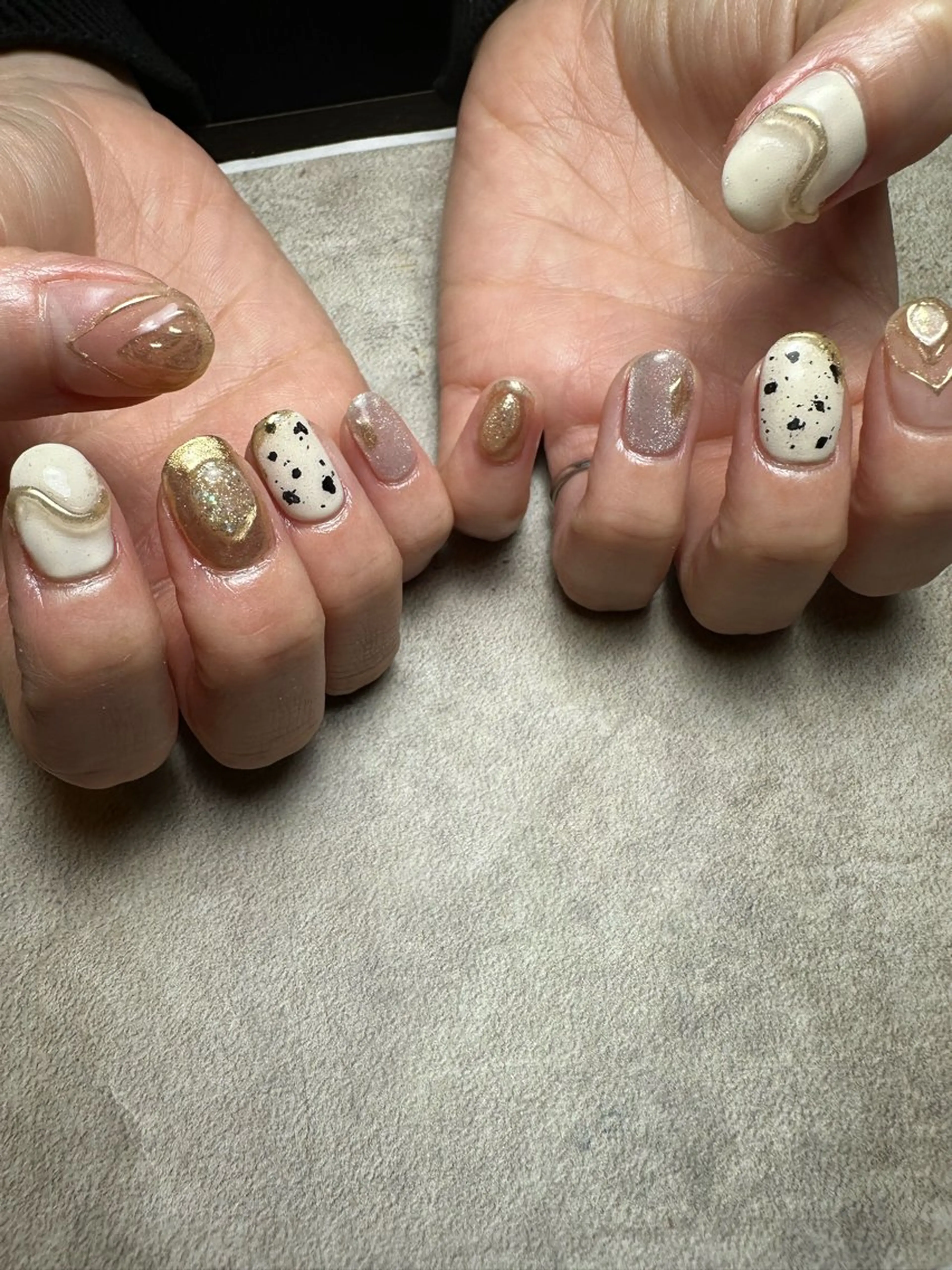 ネイル ニュアンスネイル nailroom Anmie.のネイルデザイン