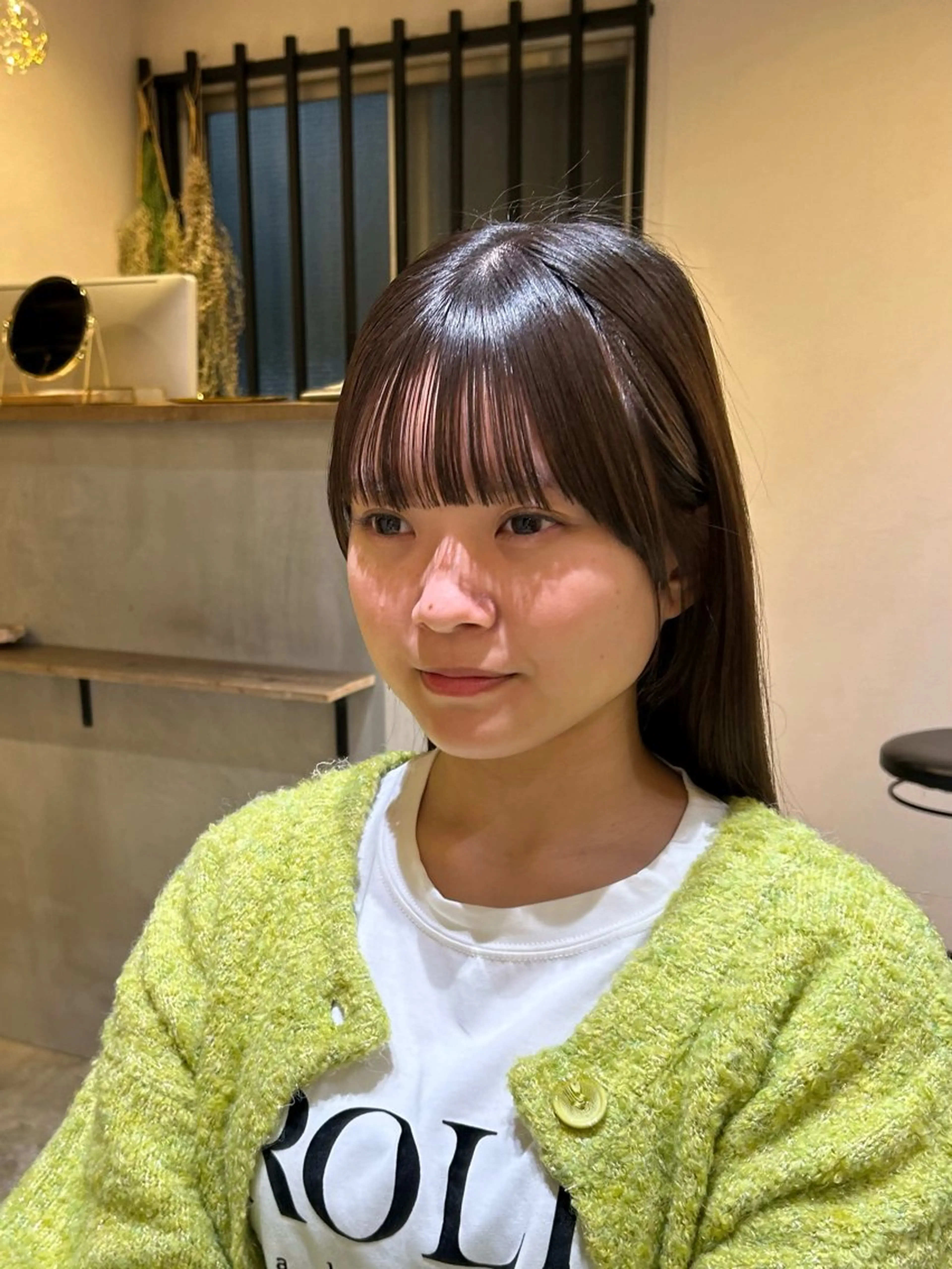 前髪・お顔周りカットの写真