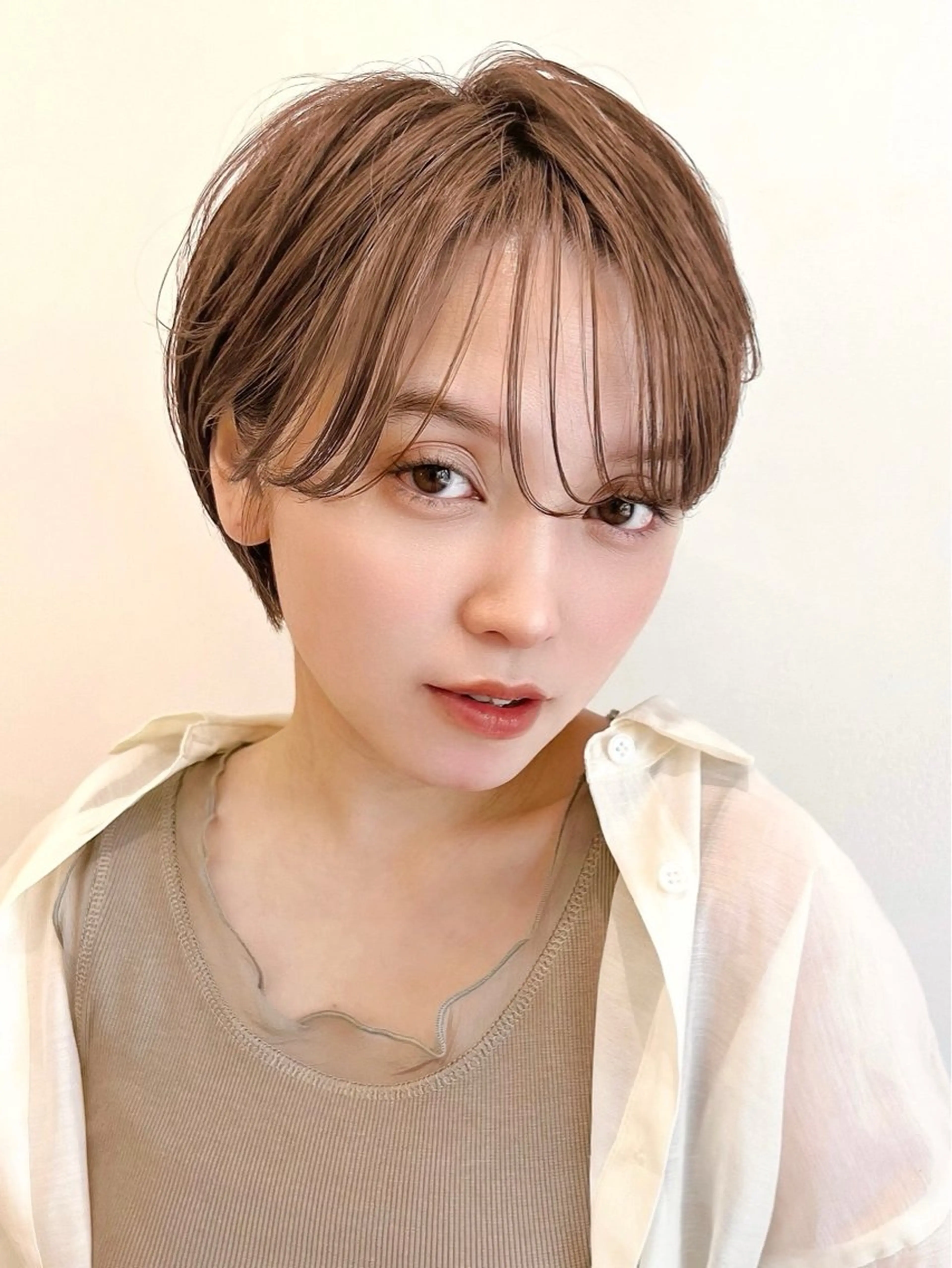 ショート Say.石川葵 ショートボブ前髪のヘアスタイル