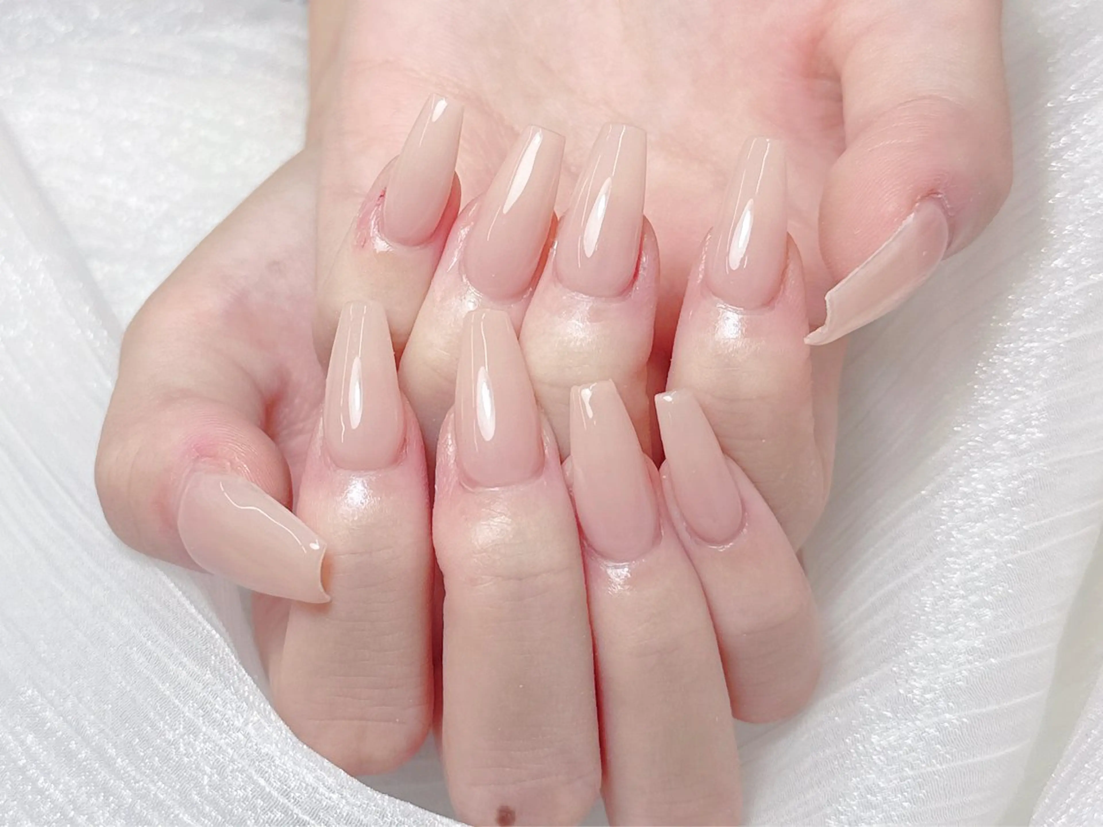 ロング 韓国風ヘア ハンドネイル NOA NAILのネイルデザイン