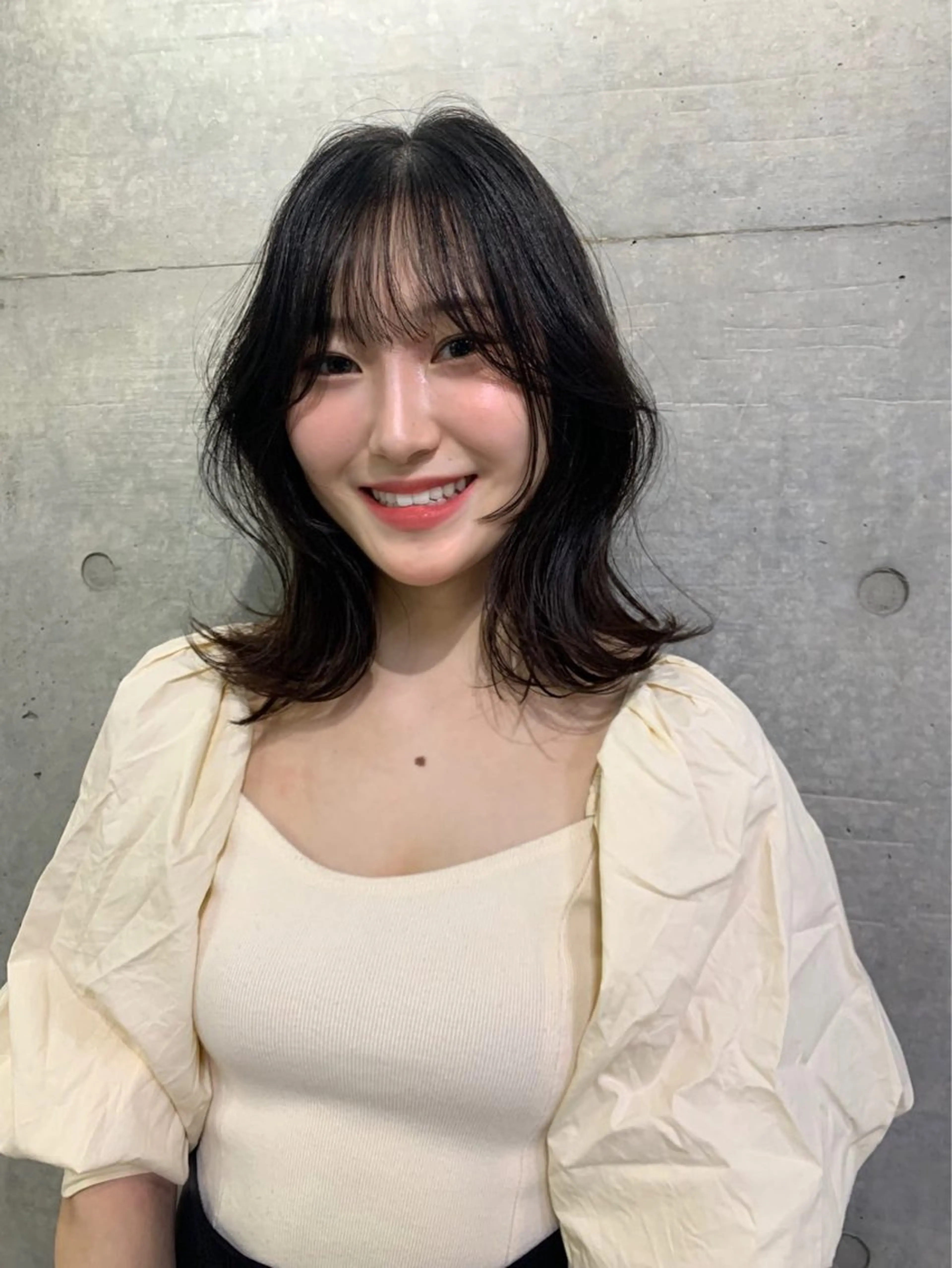 セミロング ヘアアレンジ ボブ くびれヘア 顔まわりレイヤー 顔周りカット レイヤーカット カット トリートメント THE./ブリーチ 透感カラー/髪質改善のヘアスタイル