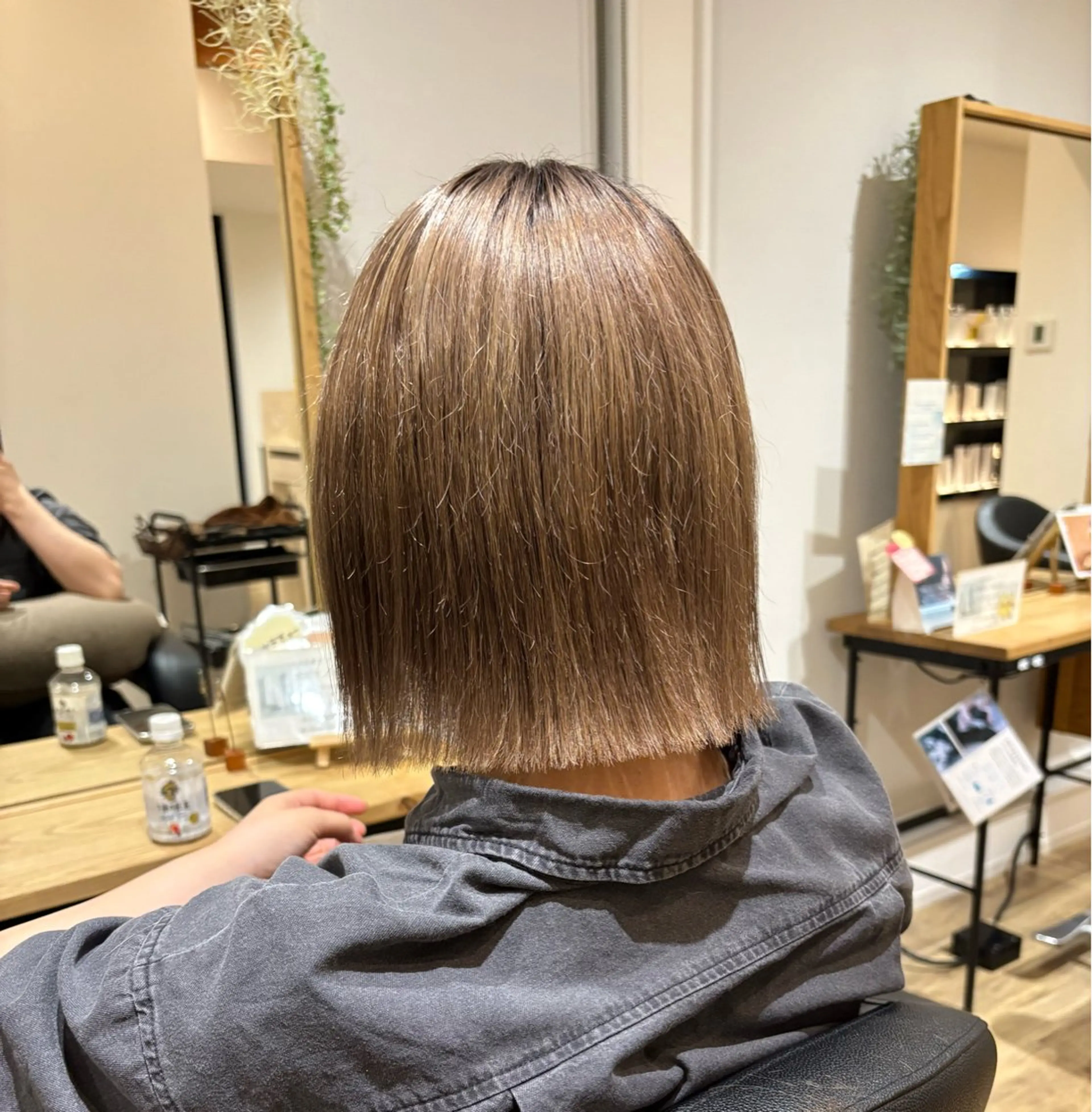 ショート 切りっぱなしボブ ボブ unjour terrace所属・加藤 希実のヘアスタイル
