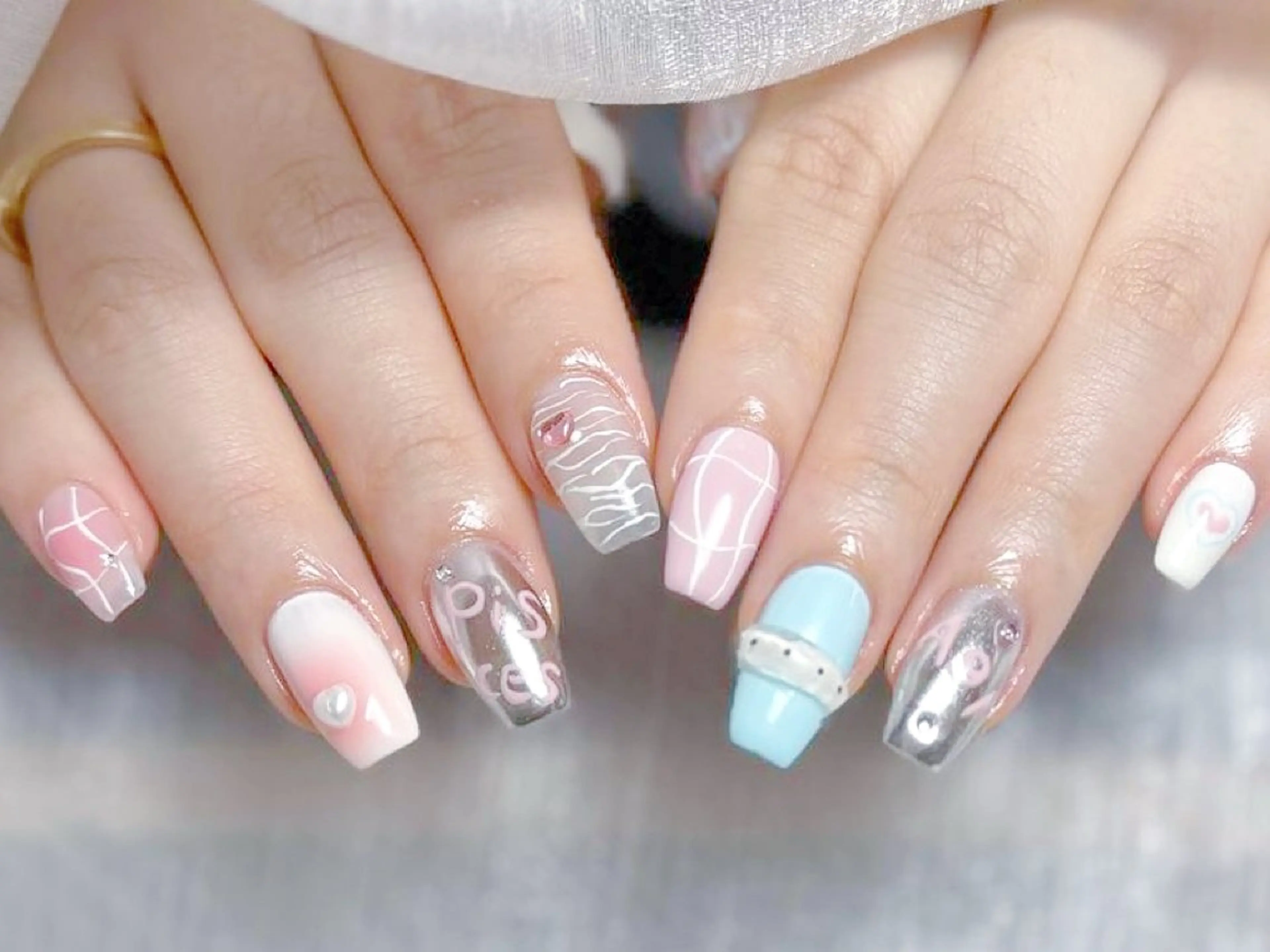 ネイル 長さ出し フレンチネイル グラデーション マグネットネイル マグネットフレンチ ハンドネイル ハンドケア ⭐️Dreamy Nail⭐️のネイルデザイン
