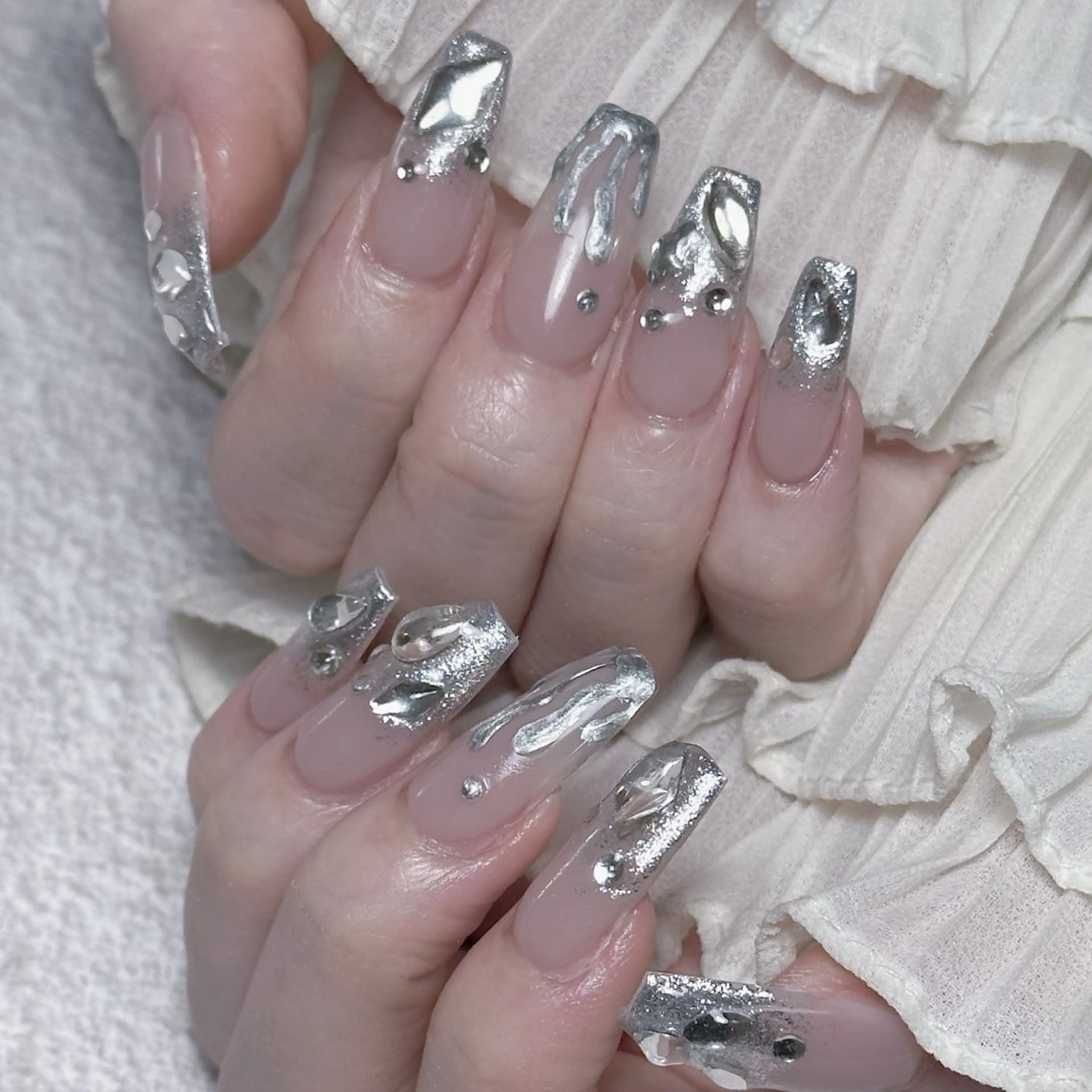 ネイル ハンドネイル Yun nail Jihoのネイルデザイン