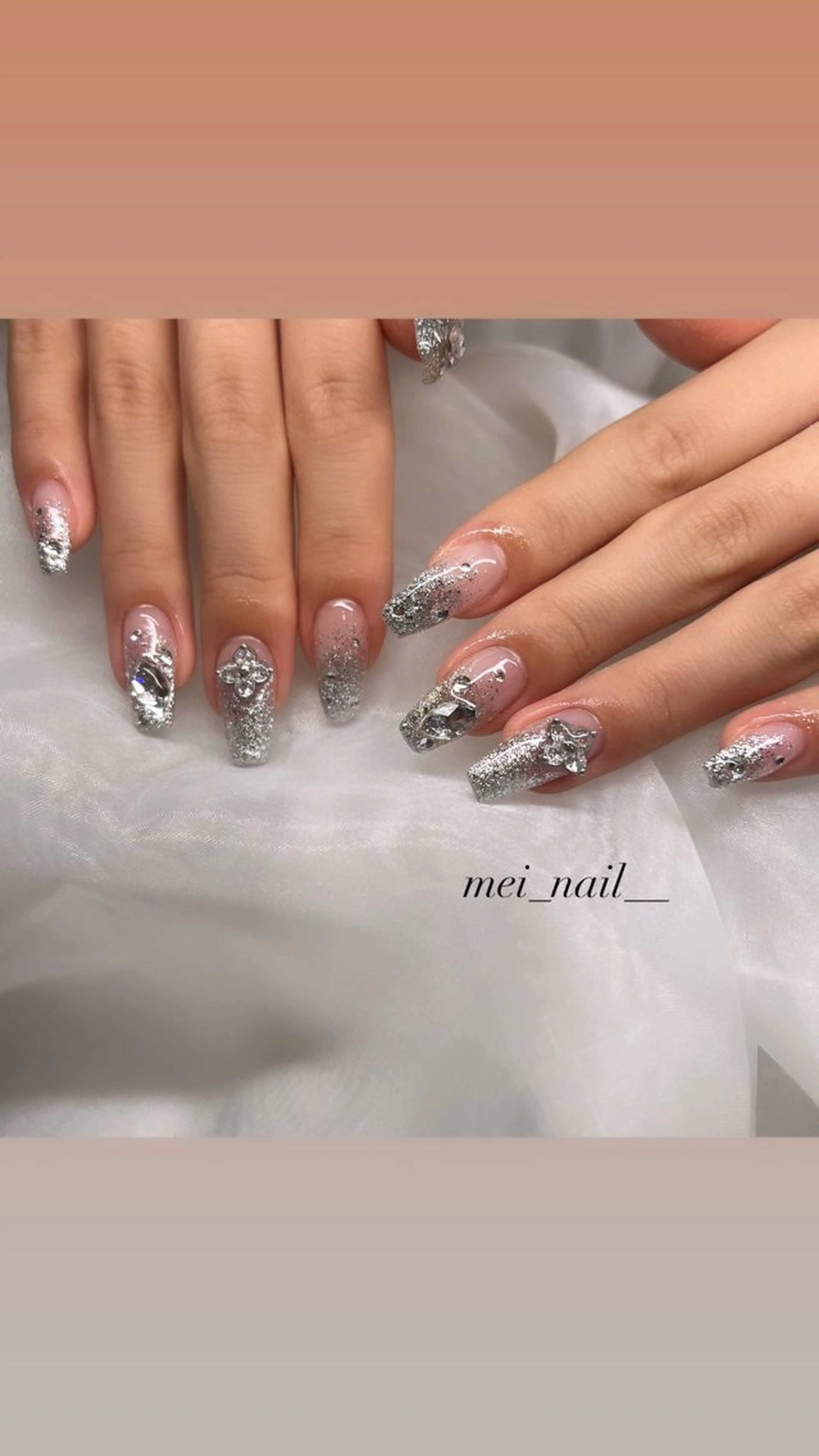 ネイル ラメ(グリッター) シルバー ハンドネイル est nail所属・永山 芽生子のネイルデザイン