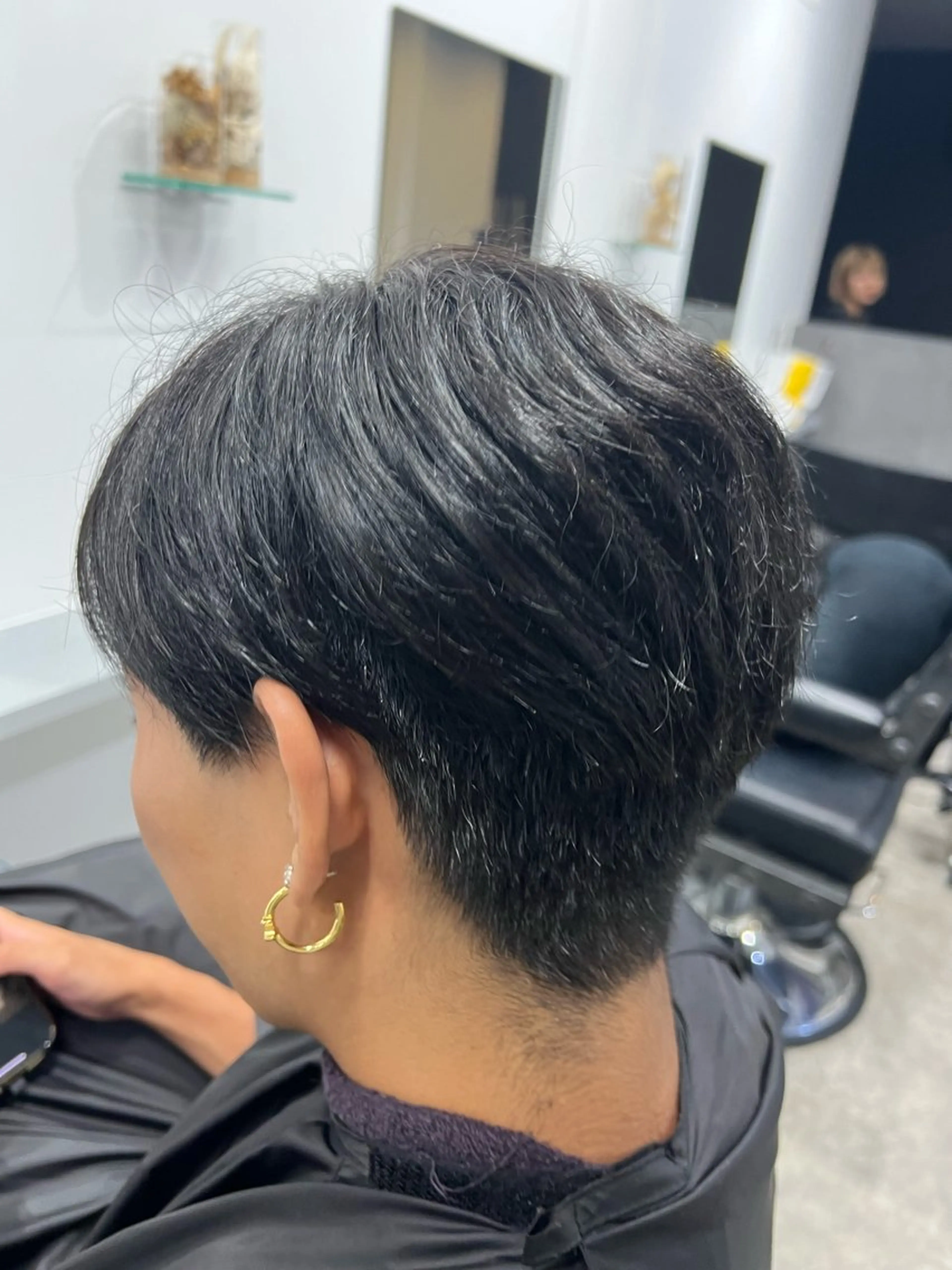 ショート カラー 小番 茜海のヘアスタイル