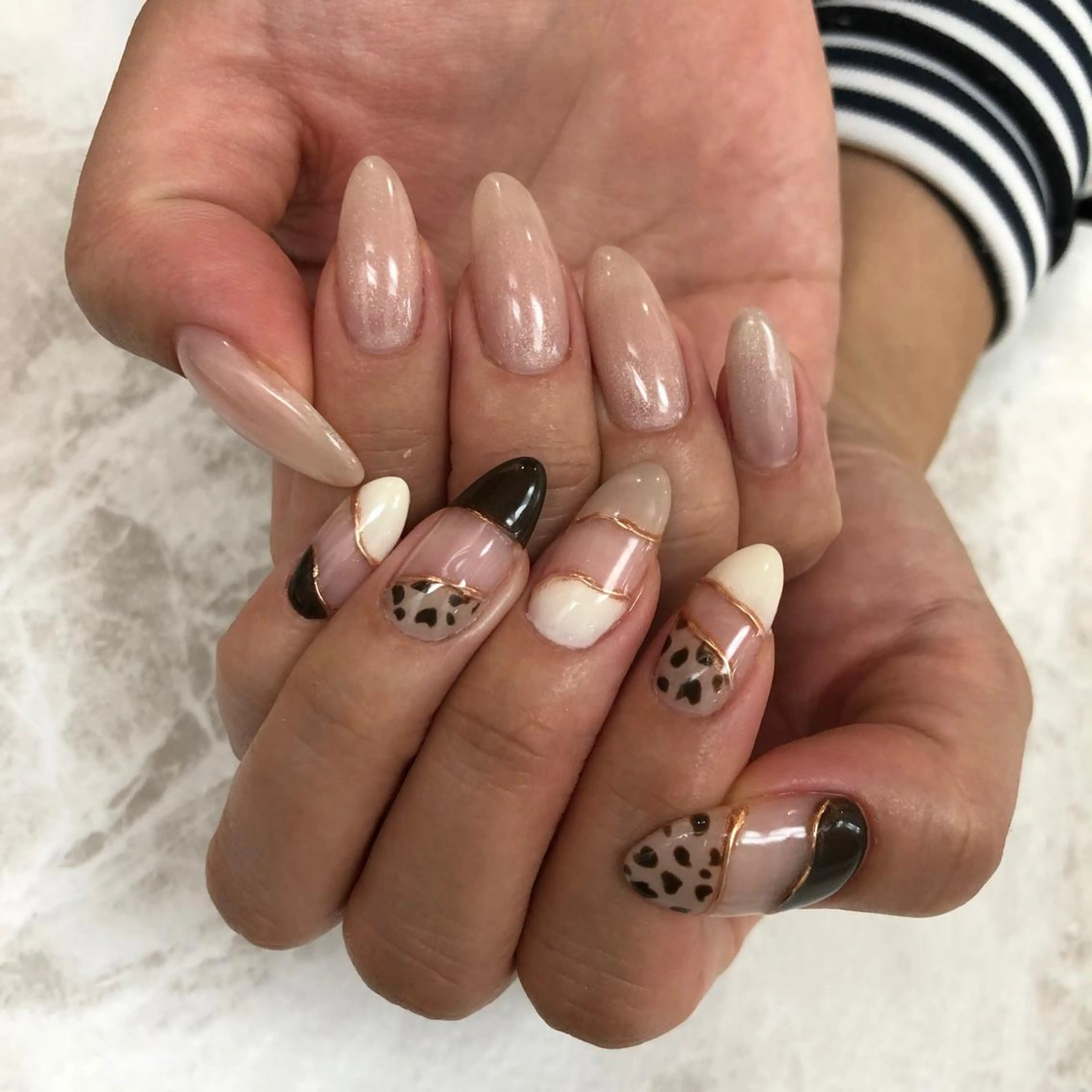 ネイル マグネットネイル ニュアンスネイル Irodim所属・MOKA NAKAGAWAのネイルデザイン