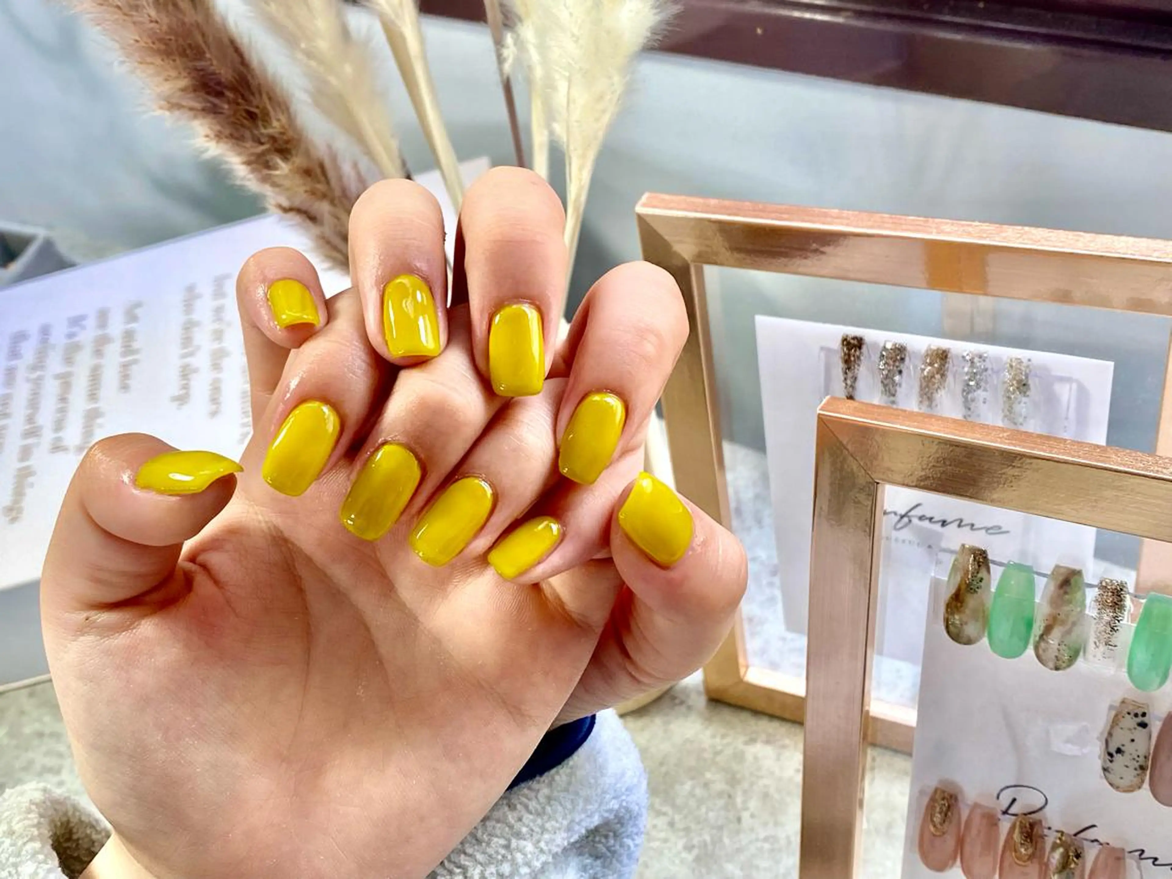 ネイル ワンカラーネイル NINA nailのネイルデザイン