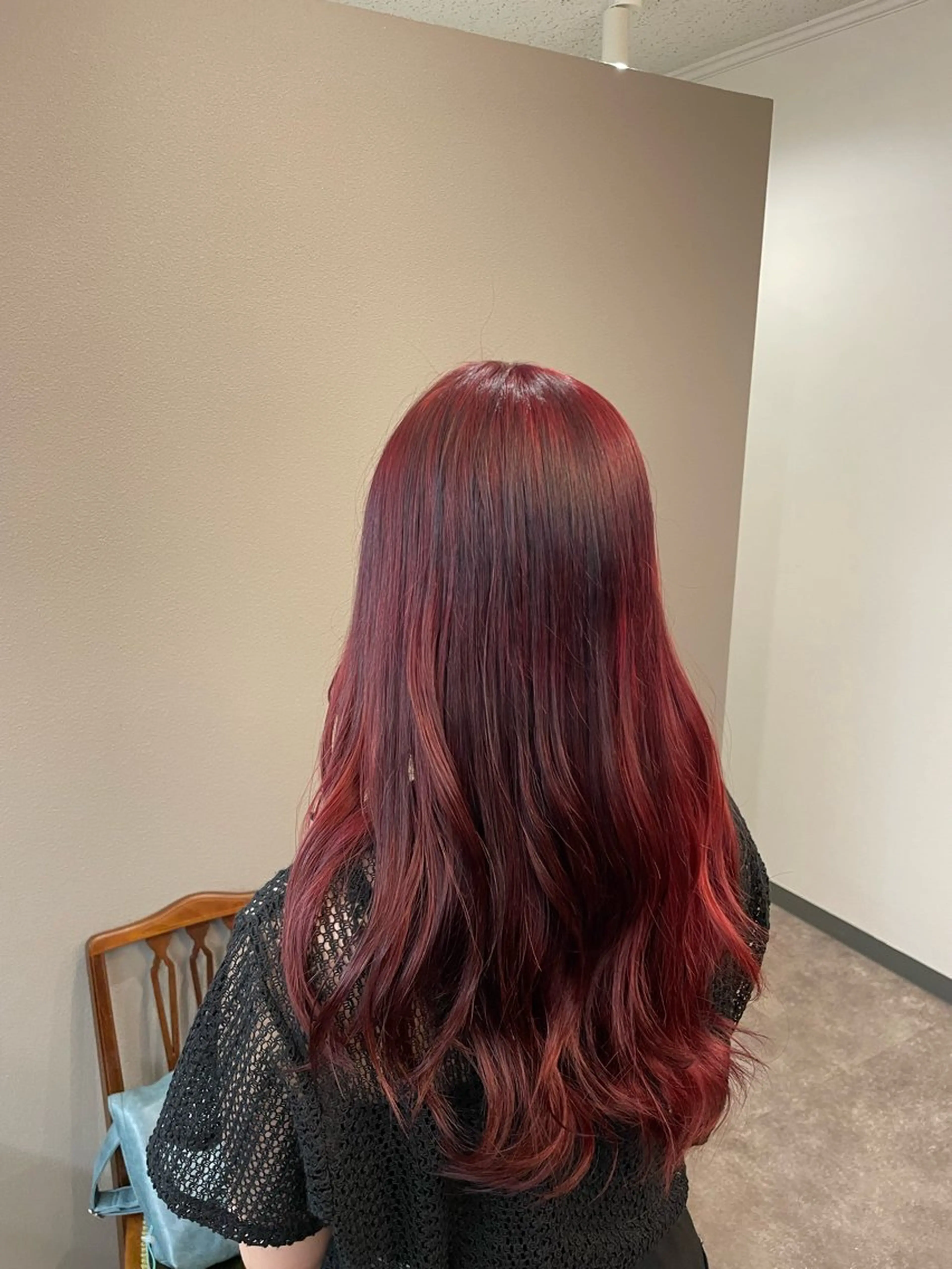 ロング カラー ブリーチ ピンクカラー レッドカラー ヘアカラー ...alley所属・Alley WAOのヘアスタイル