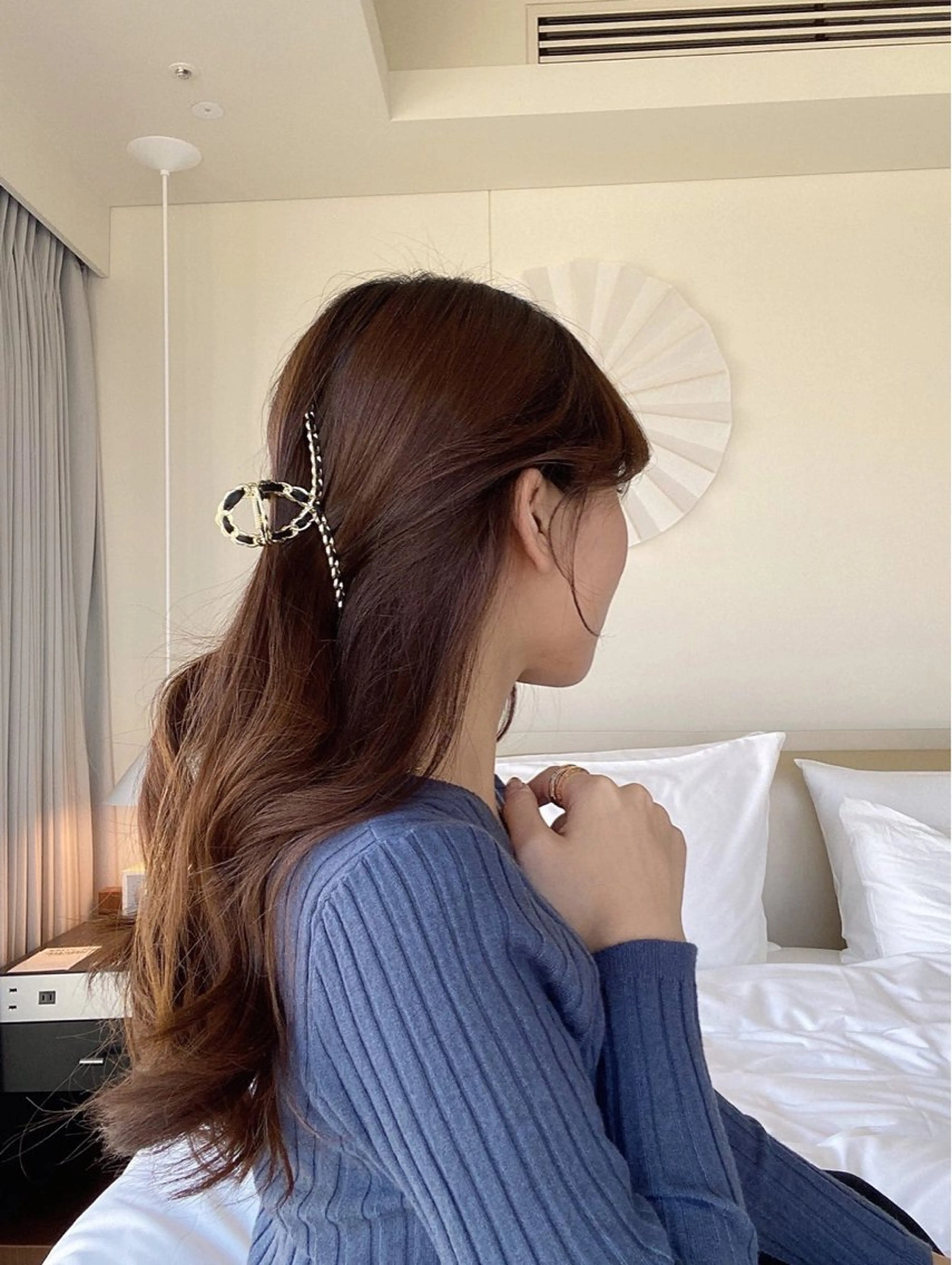ロング 💗ブリーチなし 透け感💗徳井はやとのヘアスタイル