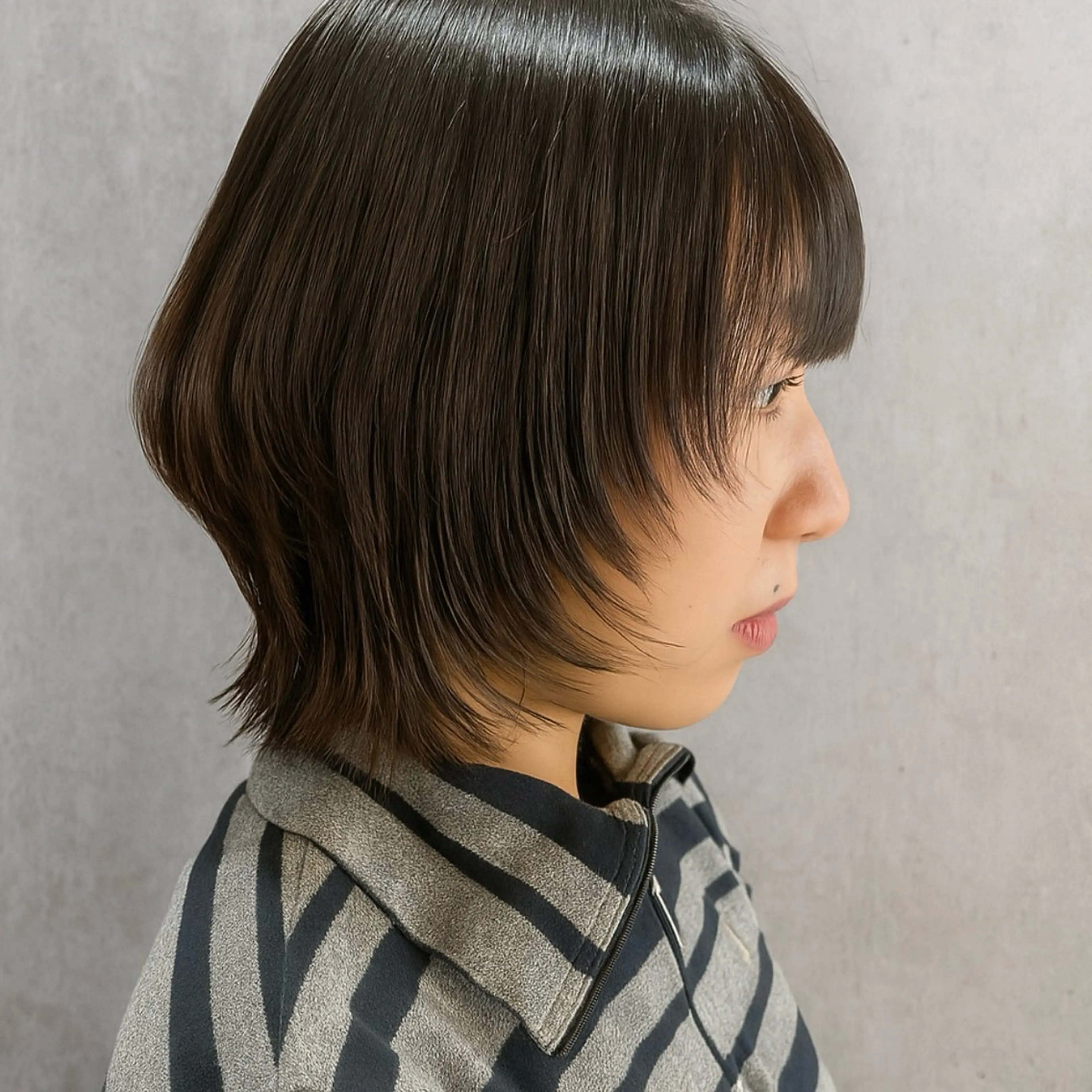 ショート カラー ボブレイヤー ボブ 顔周りカット 髪質改善 レイヤーカット カット ヘアカラー トリートメント nui所属・清水優/ボブ/ レイヤー/髪質改善のヘアスタイル