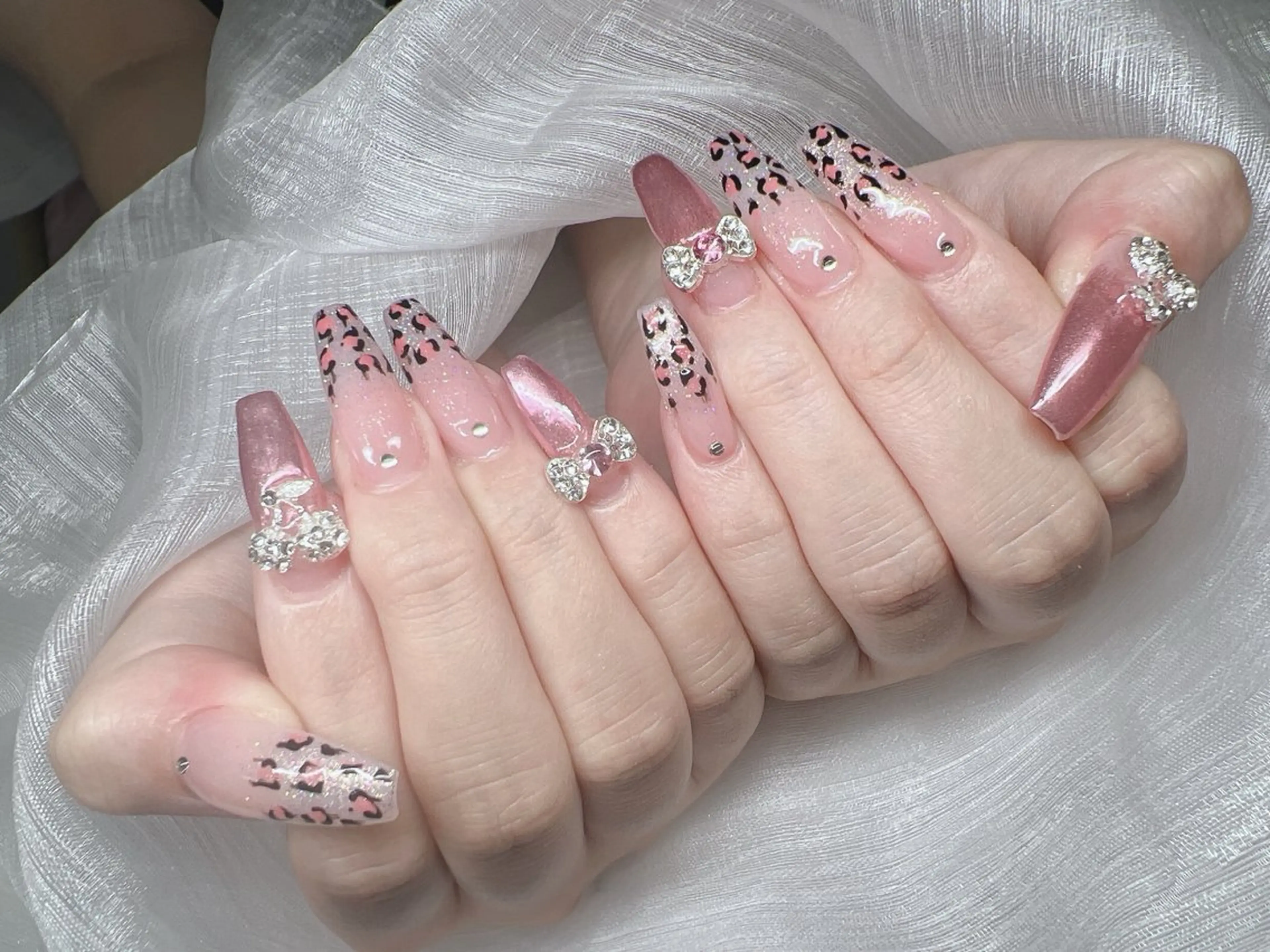 ネイル ハンドネイル Lee Nails チップ長さだし専門店のネイルデザイン
