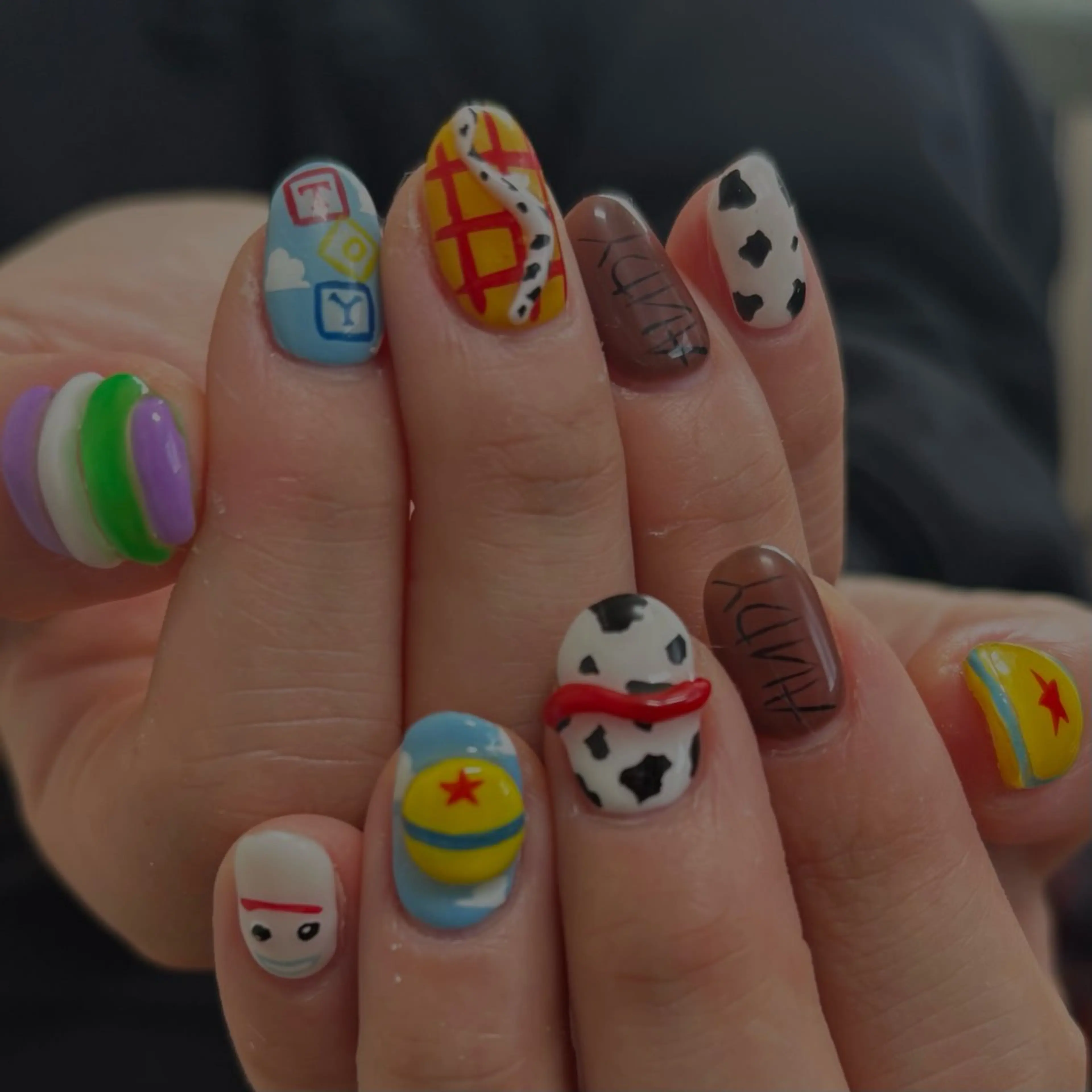 ネイル ハンドネイル 爪塗屋 さんのネイルデザイン