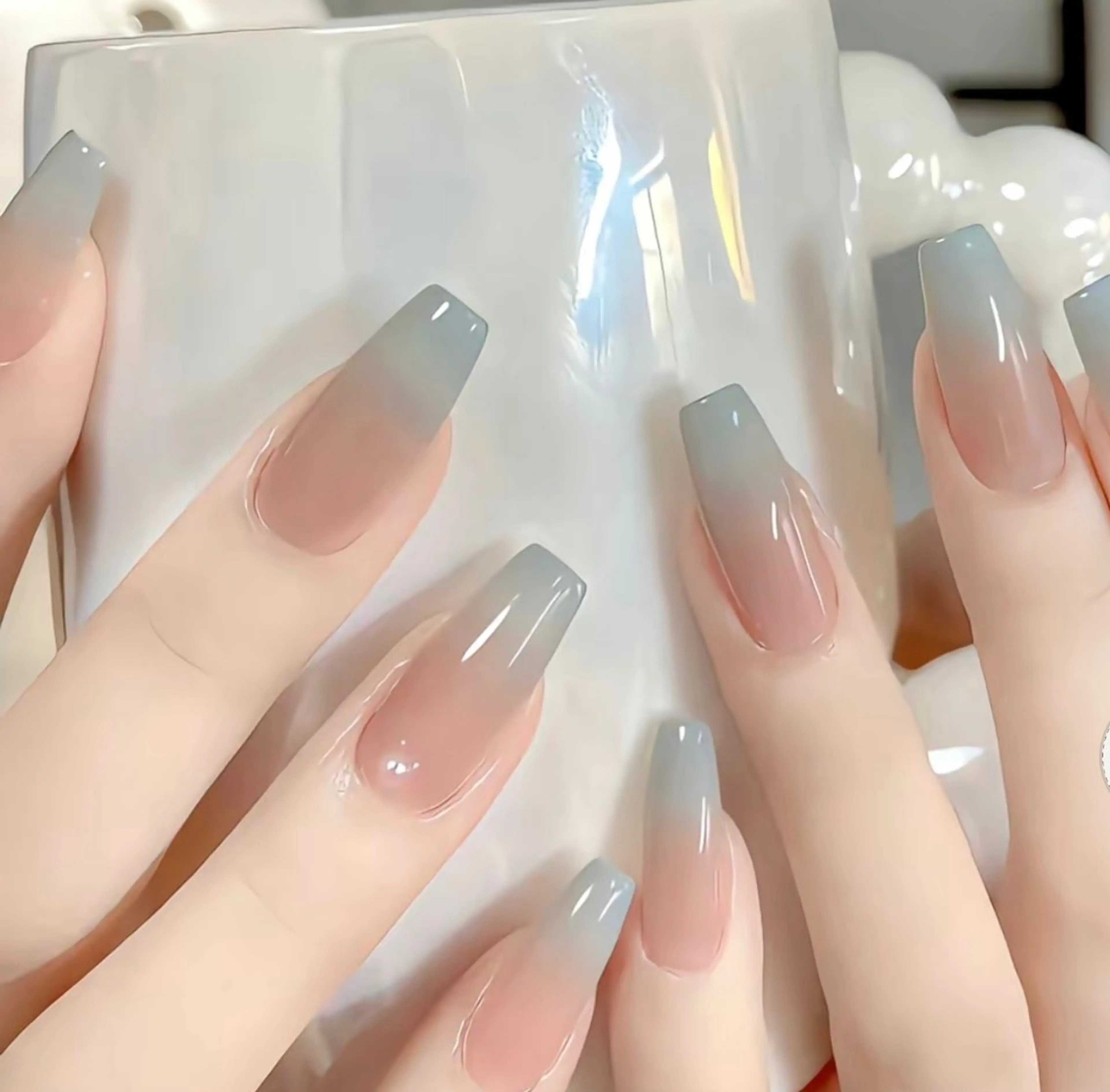 ミディアム Chiin Nail Stylistのネイルデザイン