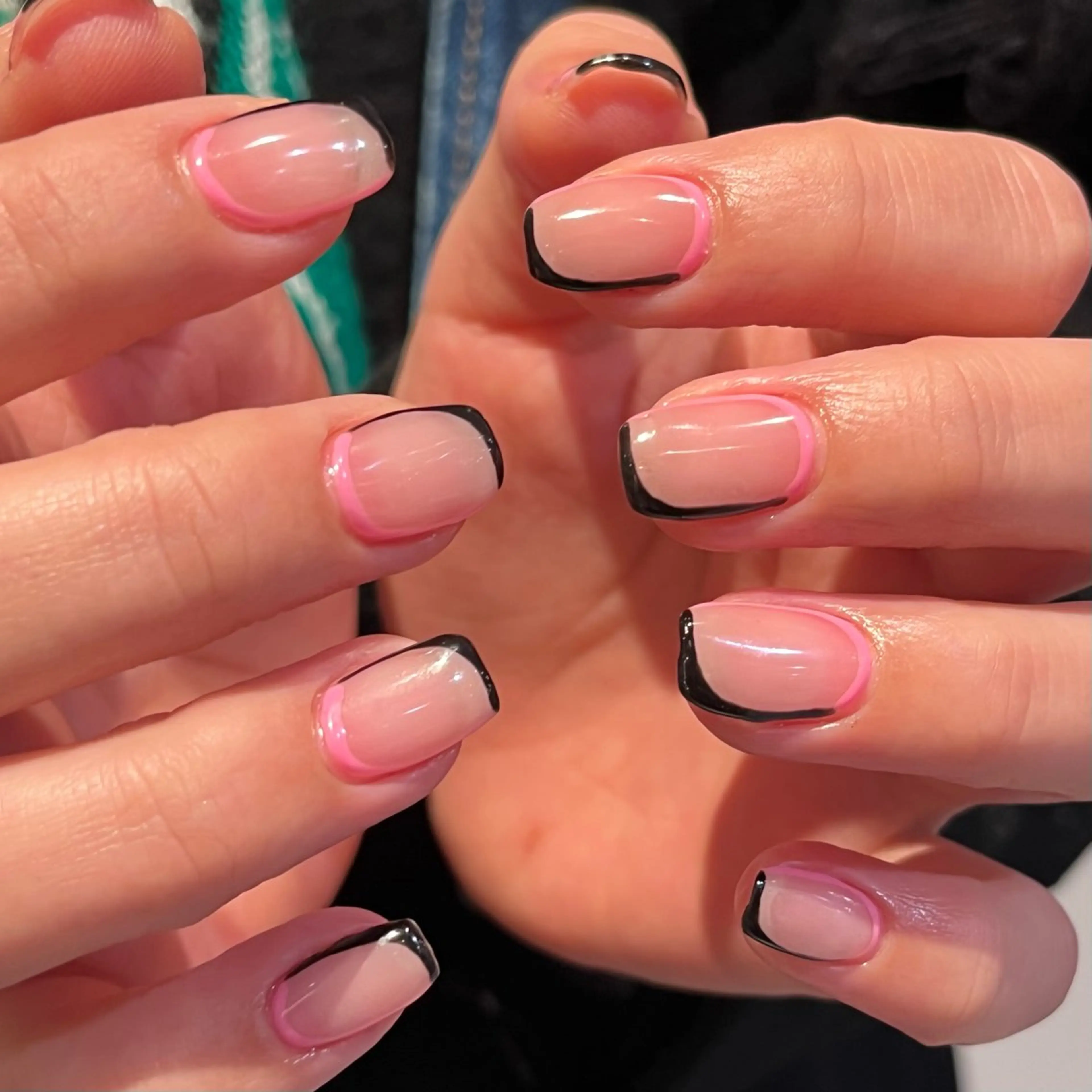 ネイル ハンドネイル ハンドケア 赤み消しカラー/ 髪質改善🌼ルナのヘアスタイル