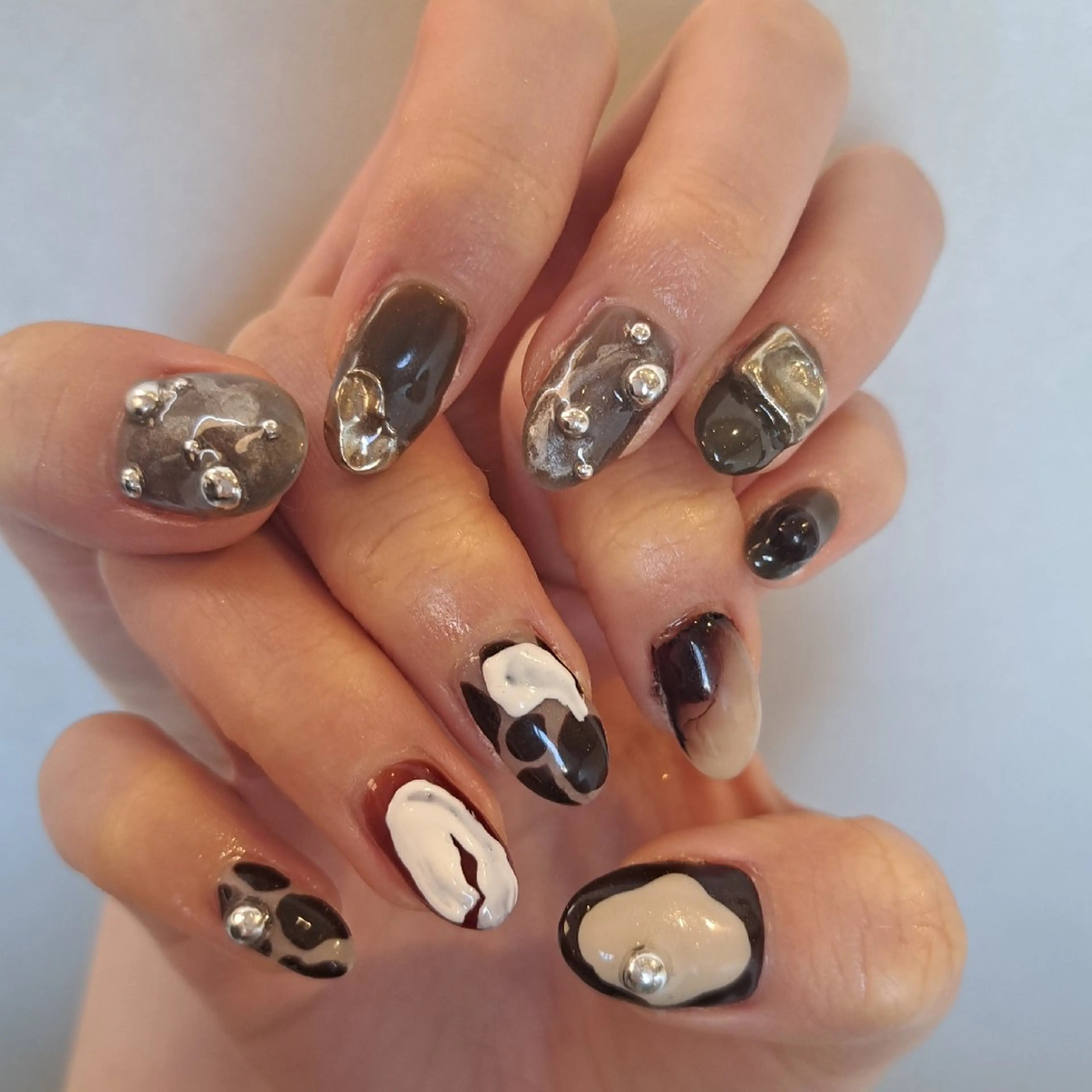 ネイル アートネイル ジェルネイル ミラーネイル 持ち込み ニュアンスネイル Nail mood /アートし放題のネイルデザイン