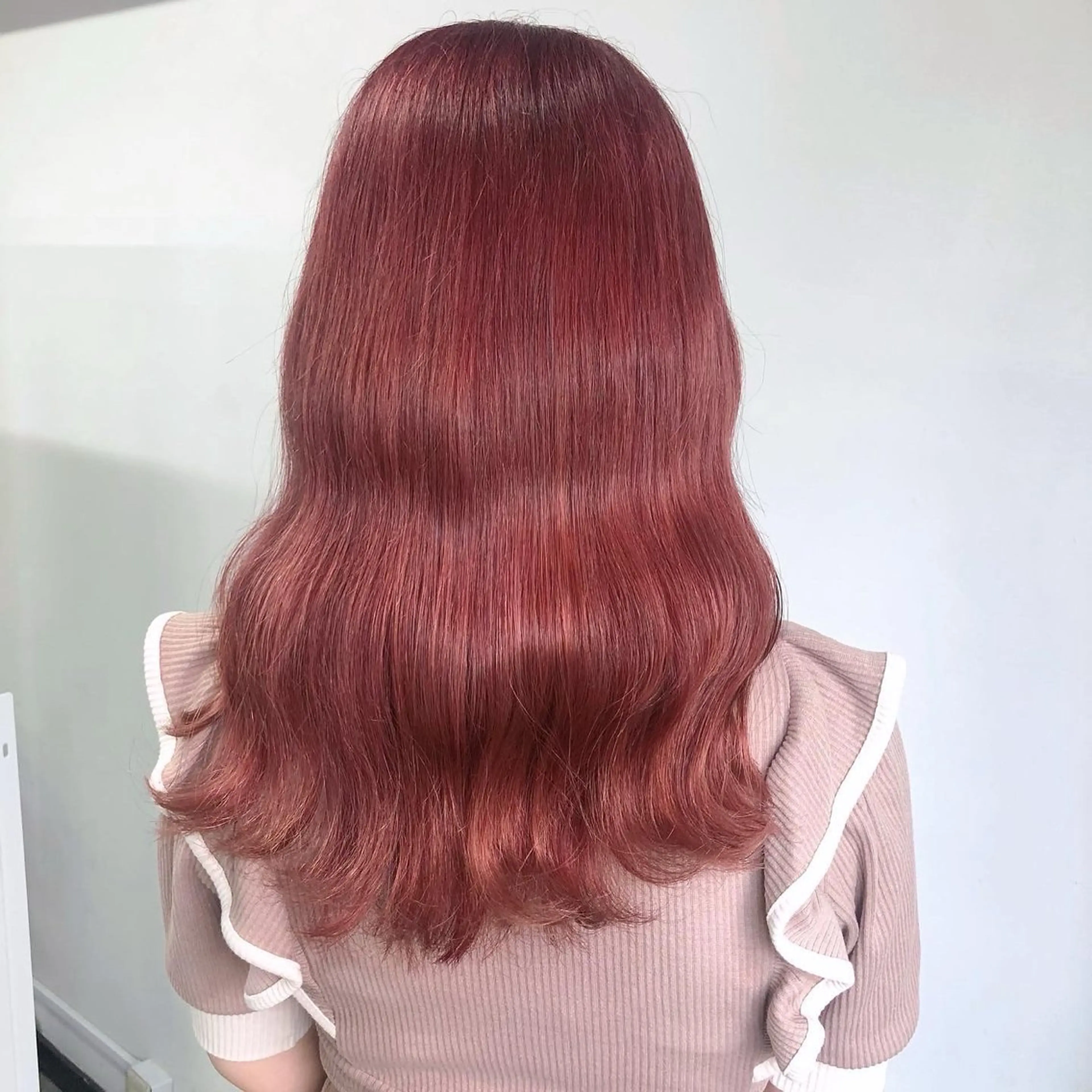ロング カラー ワインレッド🍒ラベ ンダーKiyokaのヘアスタイル