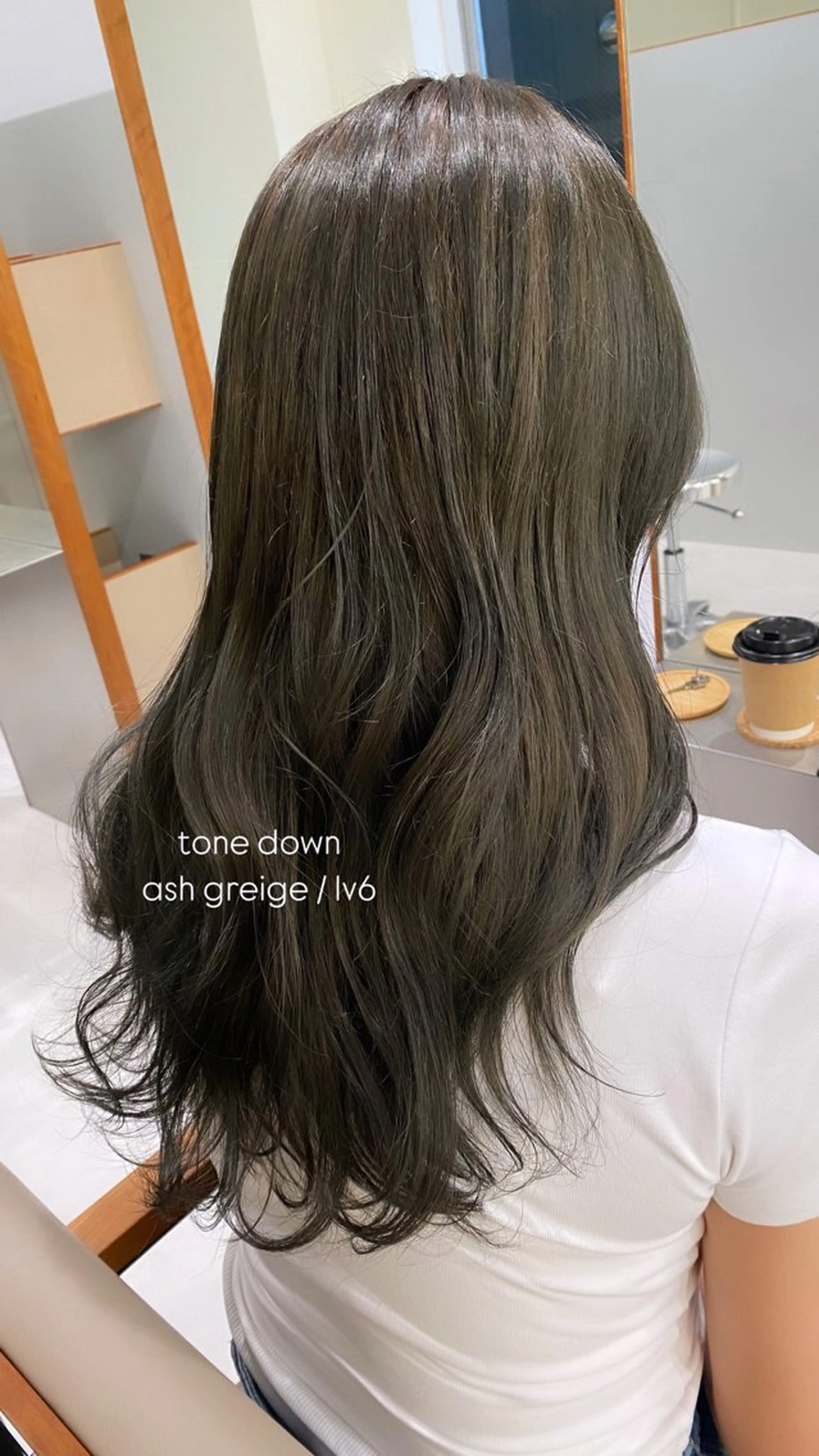 ロング カラー ブリーチ オリーブカラー ハイトーン大好き 美容師🕊️aiのヘアスタイル