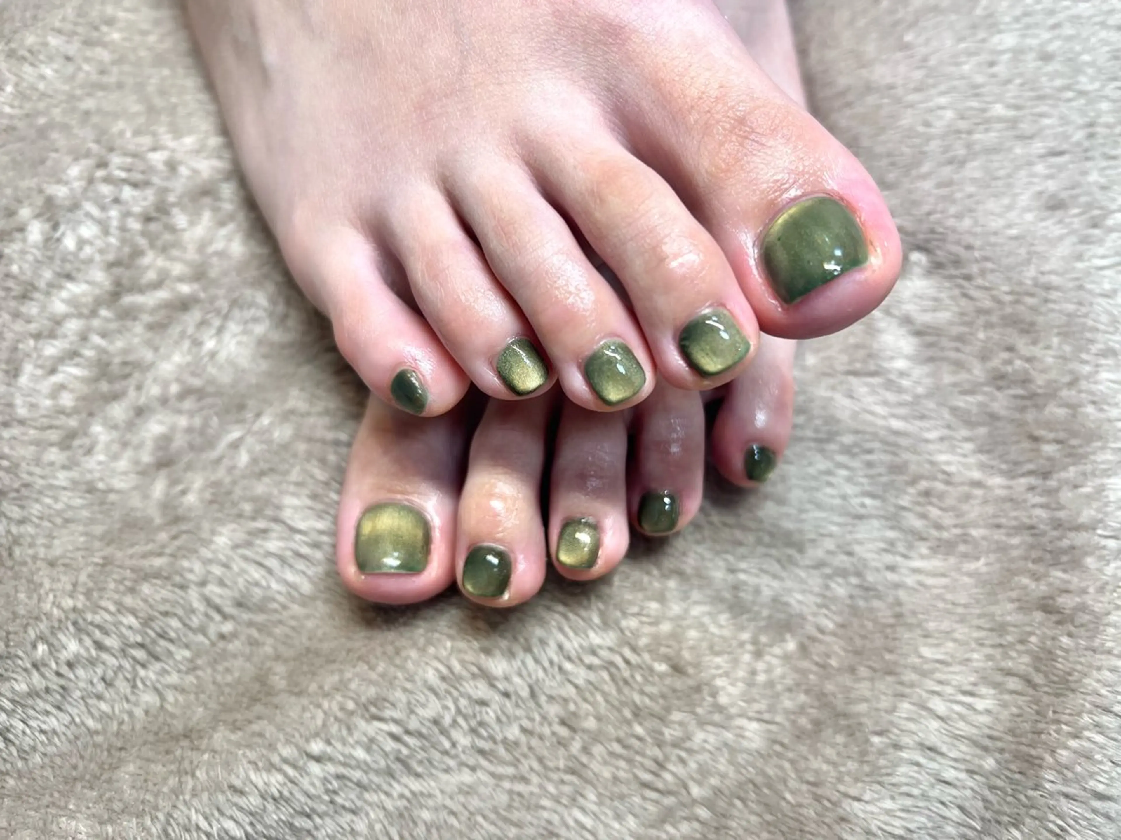 ネイル ネイルサロンエーナイン琴似店所属・鈴木 彩友のネイルデザイン