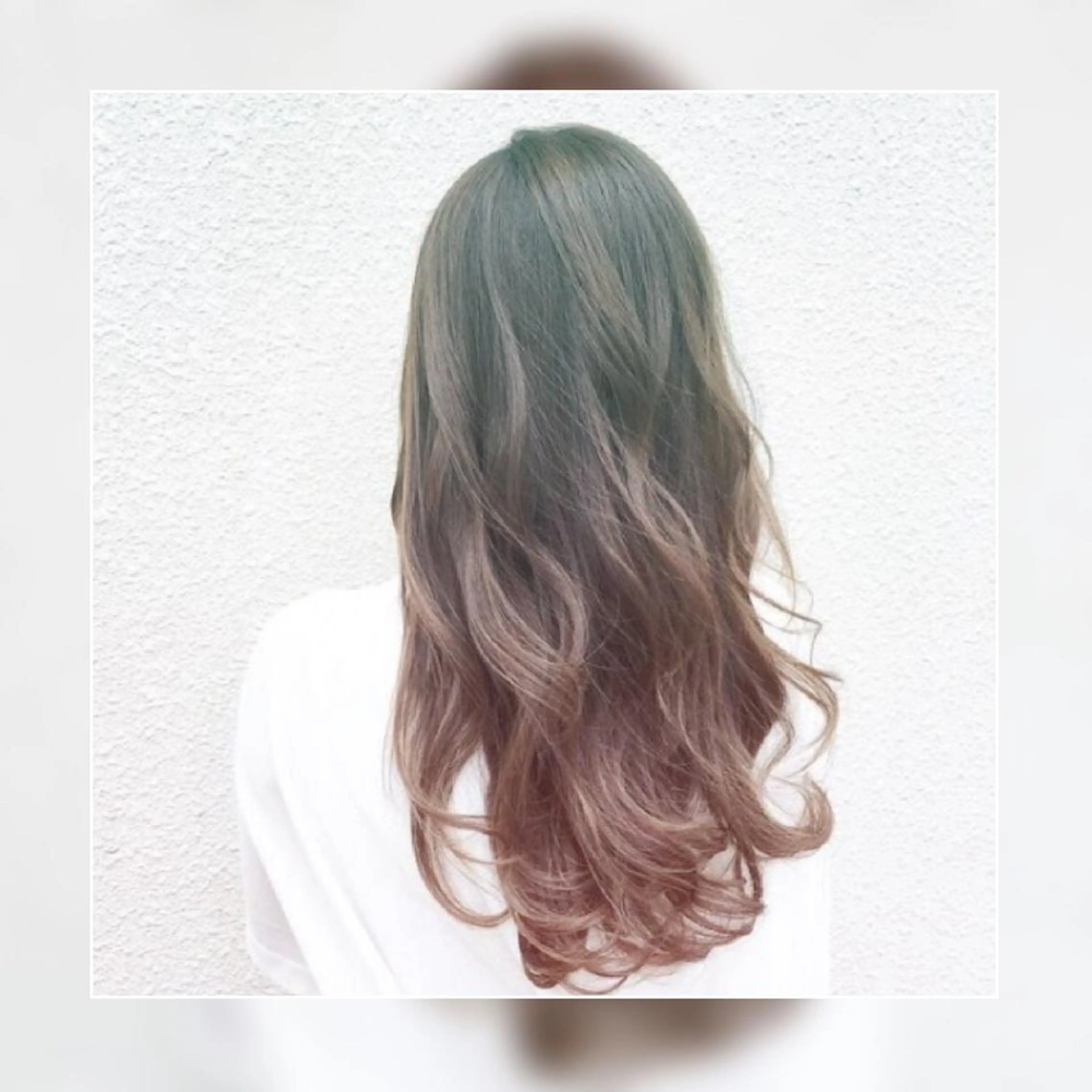 セミロング カラー パーマ ヘアアレンジ メンズ キッズ ネイル マツエク・マツパ premier modelsのヘアスタイル