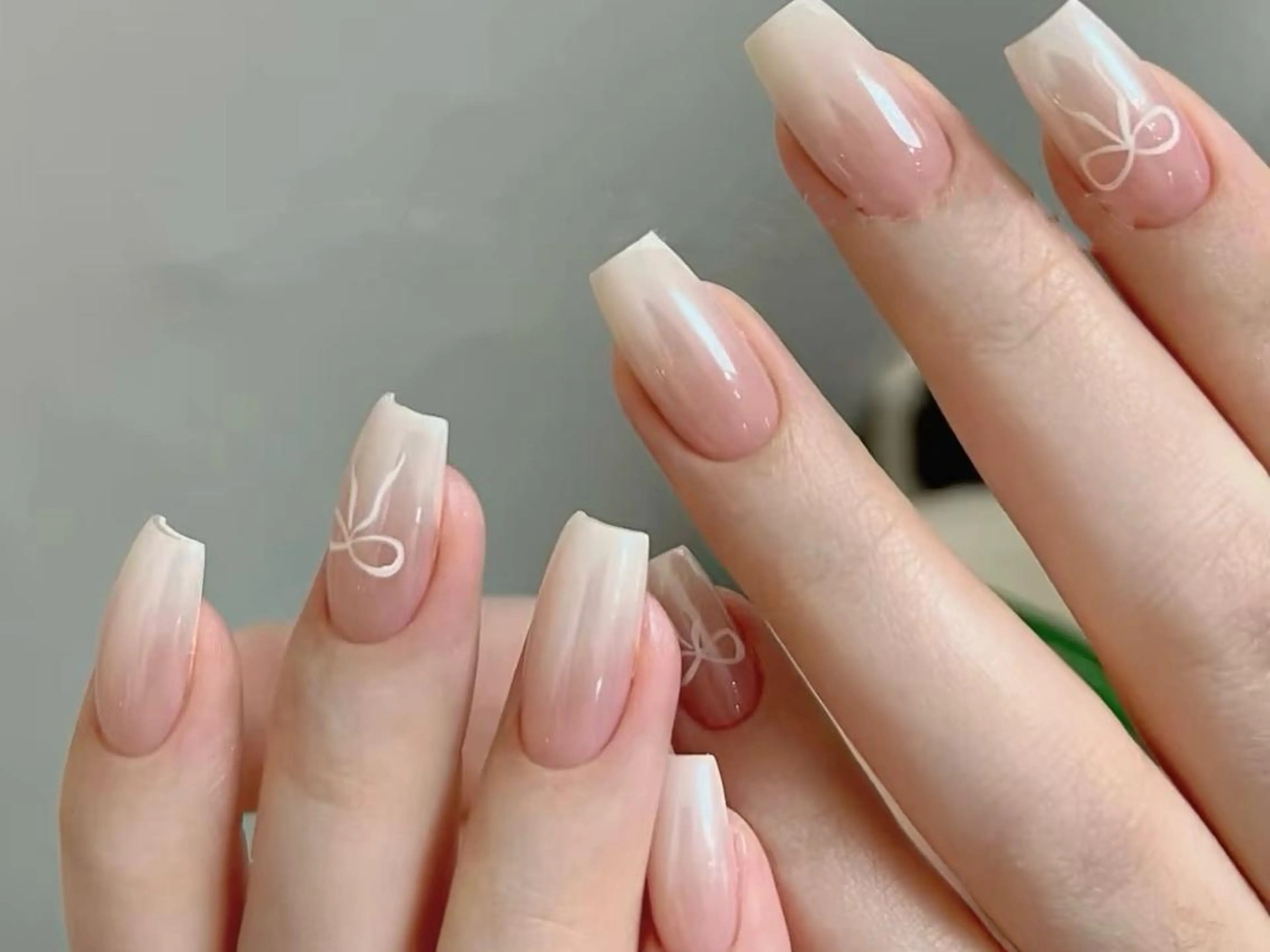 メンズ ネイル メンズ韓国風 オーロラネイル チークネイル 長さ出し フットネイル Candy nailのネイルデザイン